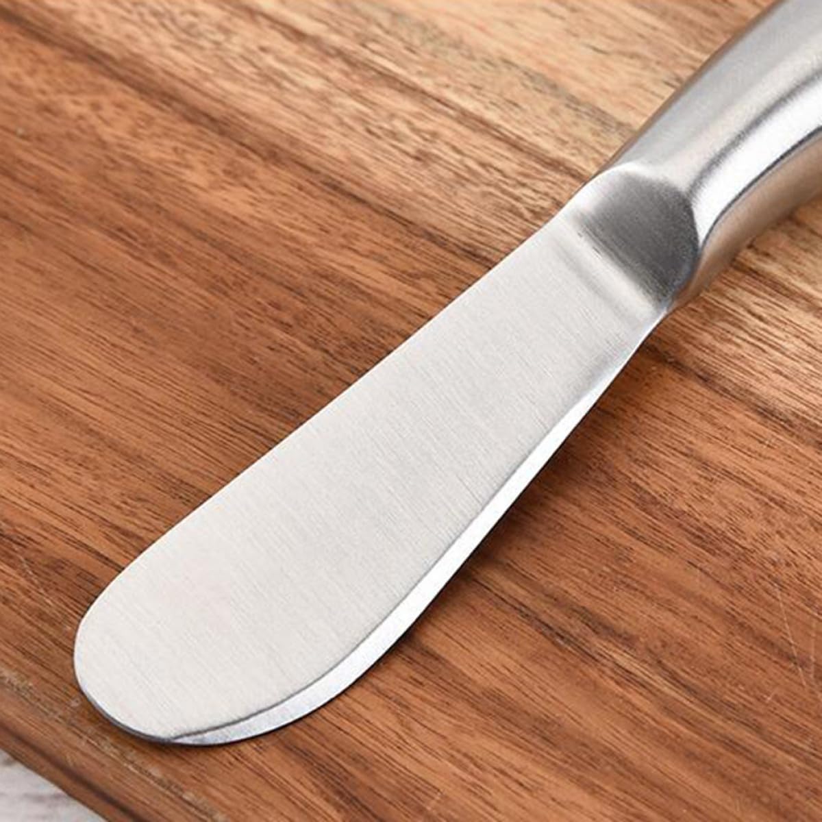 Stainless Steel Butter Spreader Rust-resistant Cream and Cheese Knives for Cake Icing Easy-slice Kitchen Utensils for Home Bakers and Food Shops