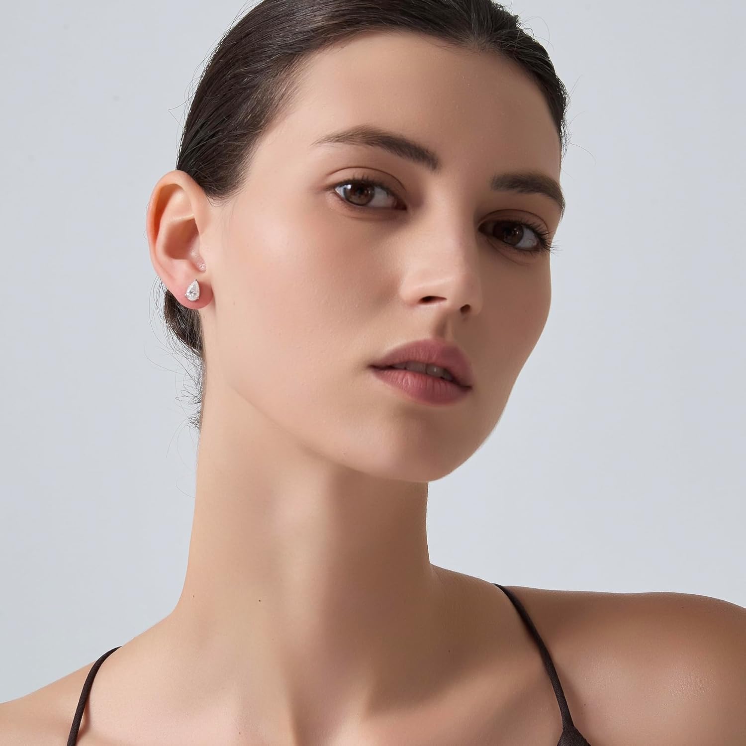 PERIMADE Dainty Moissanite Wedding Stud Earrings for Women 950 Platinum Plated Pear Moissanite Studs Hypoallergenic Solid 925 Sterling Silver Earrings Engagement Birthday Jewelry Gifts 2.0-4.0 ct