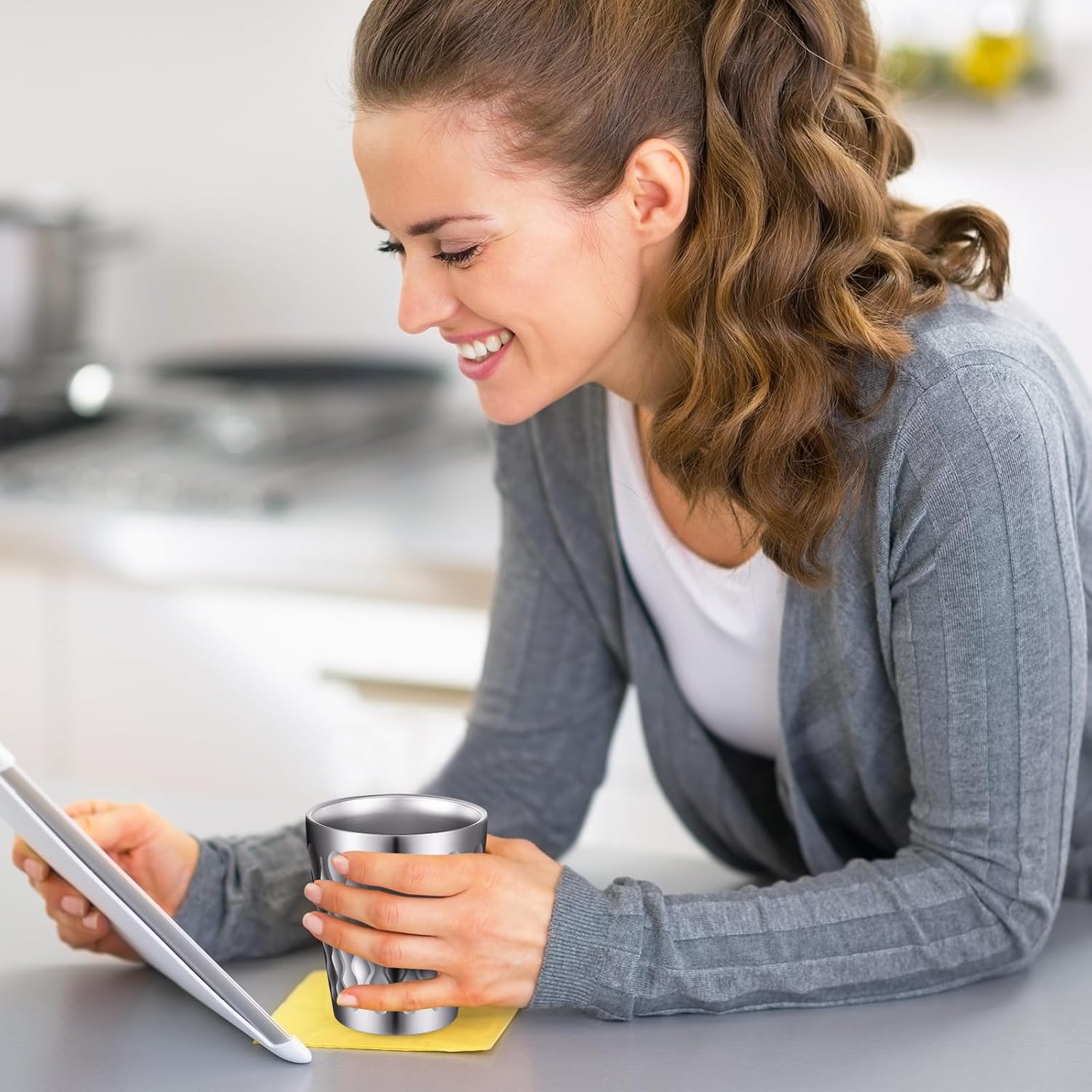 Mimorou 8 Pack 8.8oz Stainless Steel Cups Pint Cup Metal Double Layer Insulated Drinking Beer Water Tumbler Camping Reusable Stackable for Office Party Hot Cold Drink(Wave Pattern) - Image 6