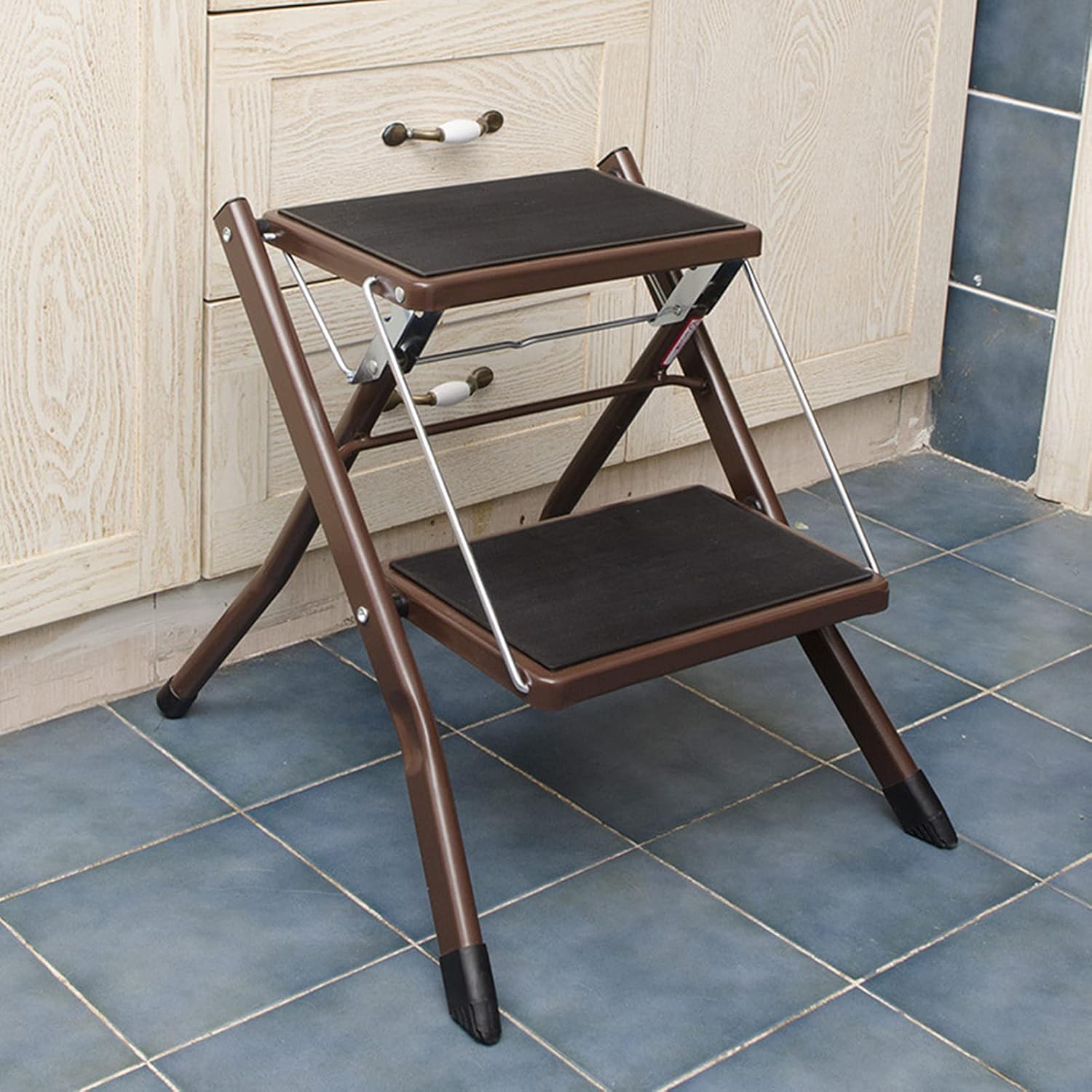2 Step Folding Ladder Heavy Duty Staircase Stool with Anti-Slip Mat Step Stool Stepladders for Household, (Brown)