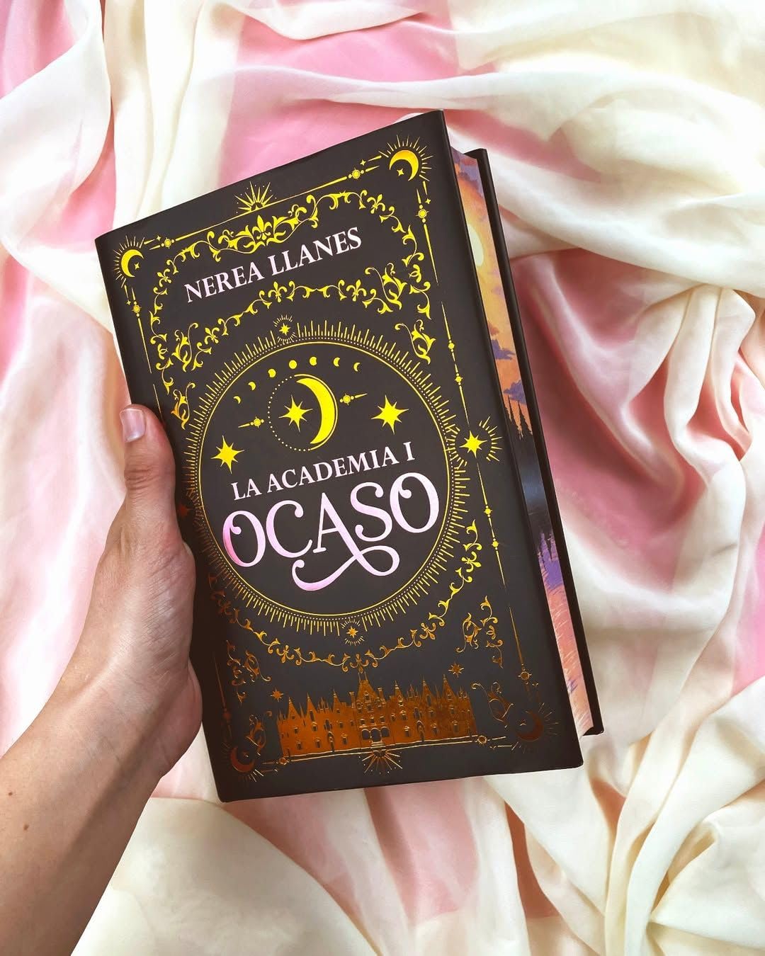 La Academia 1. Ocaso: Edición con cantos tintados (Ficción)