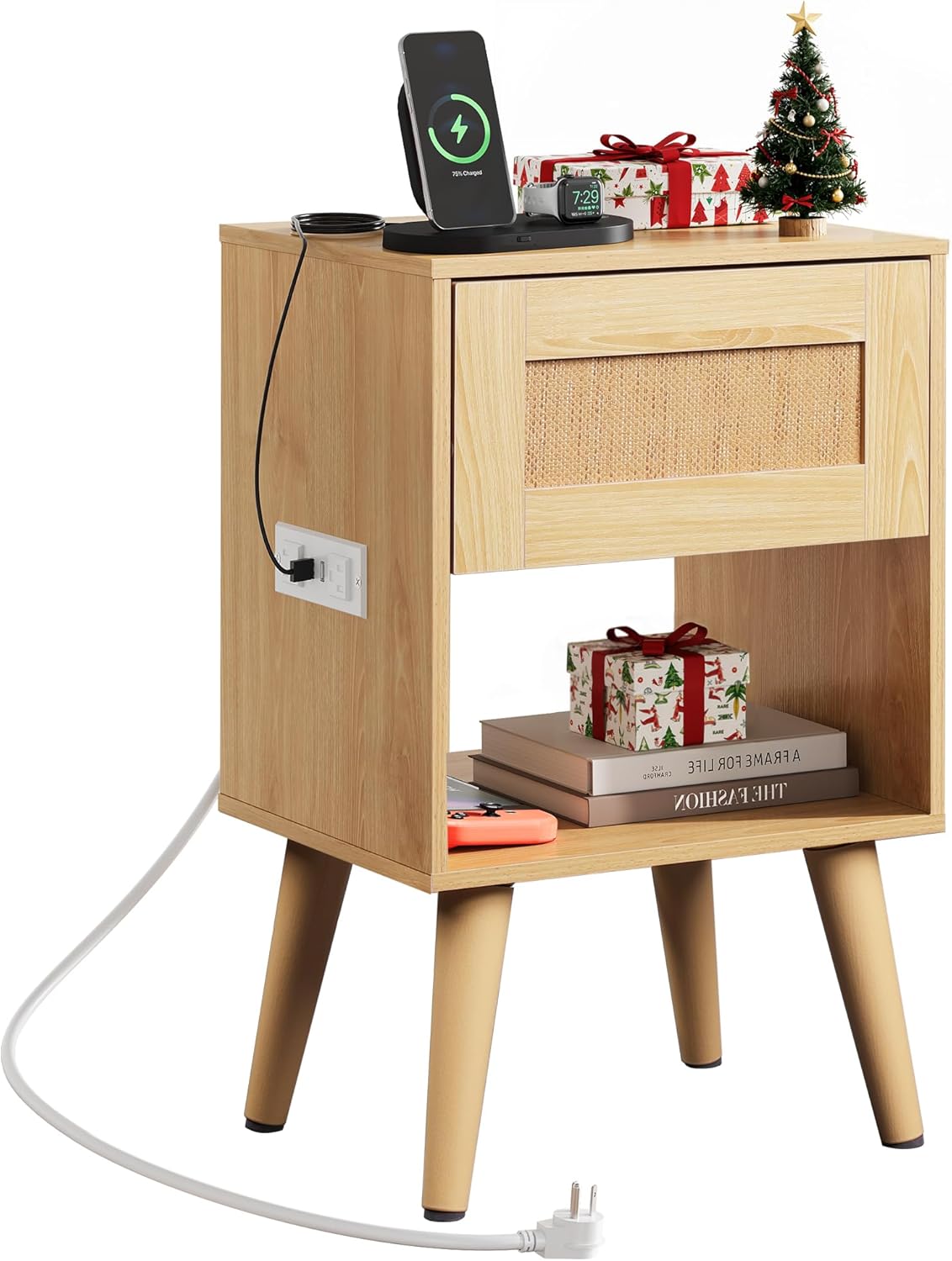 WLIVE Mesita de noche de ratán con estación de carga, mesita de noche bohemia, mesa auxiliar de dormitorio pequeña, mesa auxiliar con cajón y