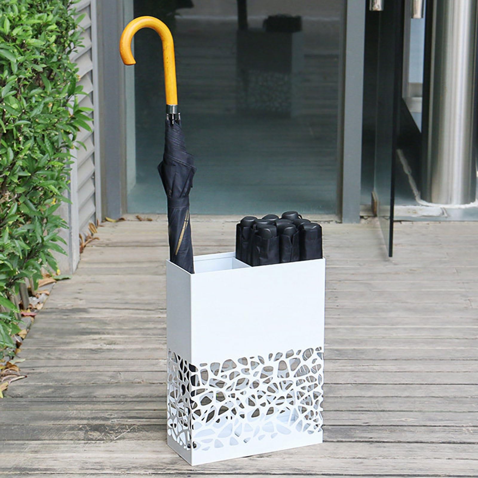 OECETCAWKD Modern Metal Umbrella Stand Indoor, Large Capacity Umbrella Holder Bucket, Space Saving Cane/Walking Stick Umbrellas Rack for Home, Office and Hallway(White)