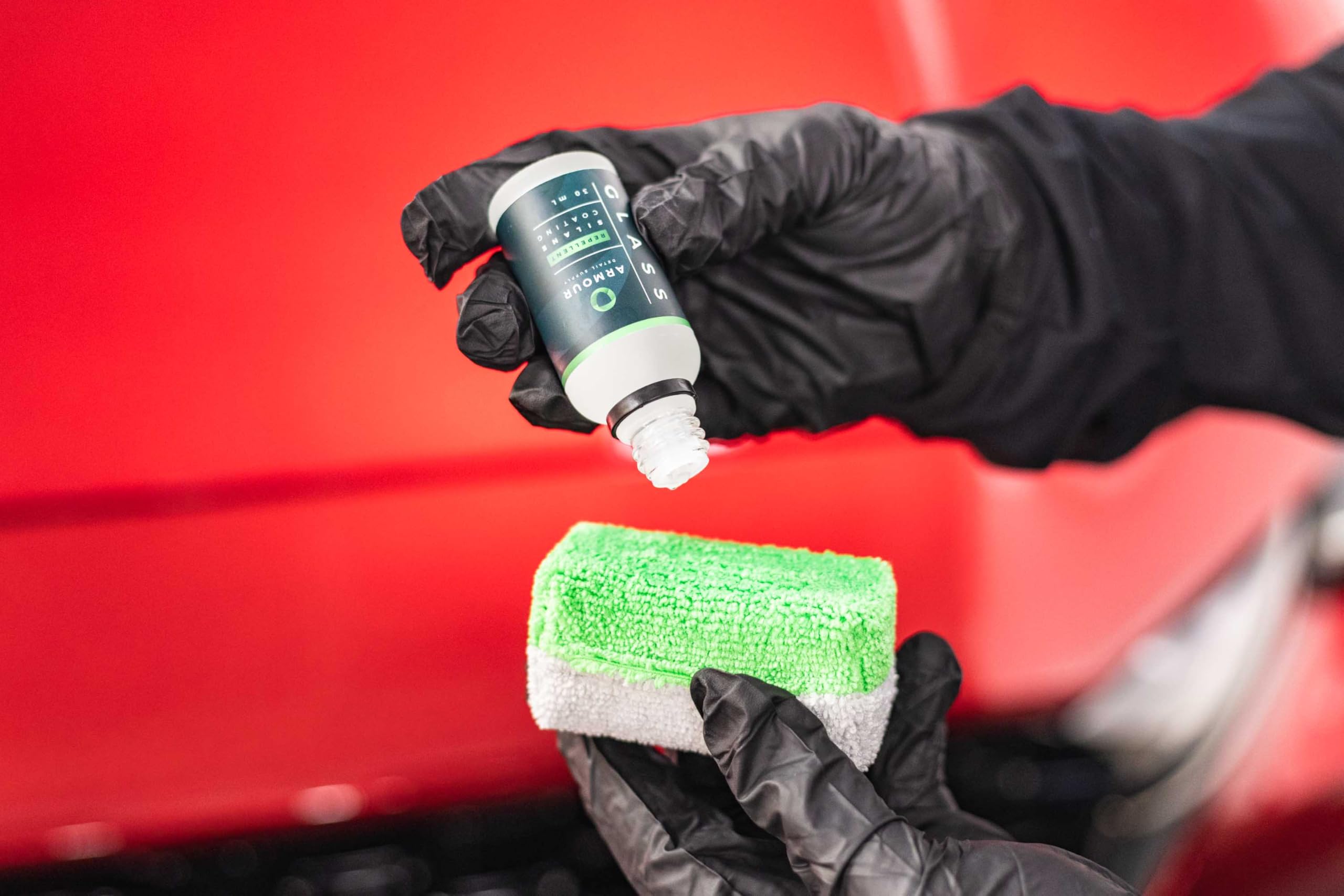 Armour Detail – Revêtement en verre – Protection hydrophobe de qualité supérieure pour pare-brise, vitre latérale et arrière ; durée de vie jusqu'à 2 à 3 ans ; applicateur et instructions incluses (30