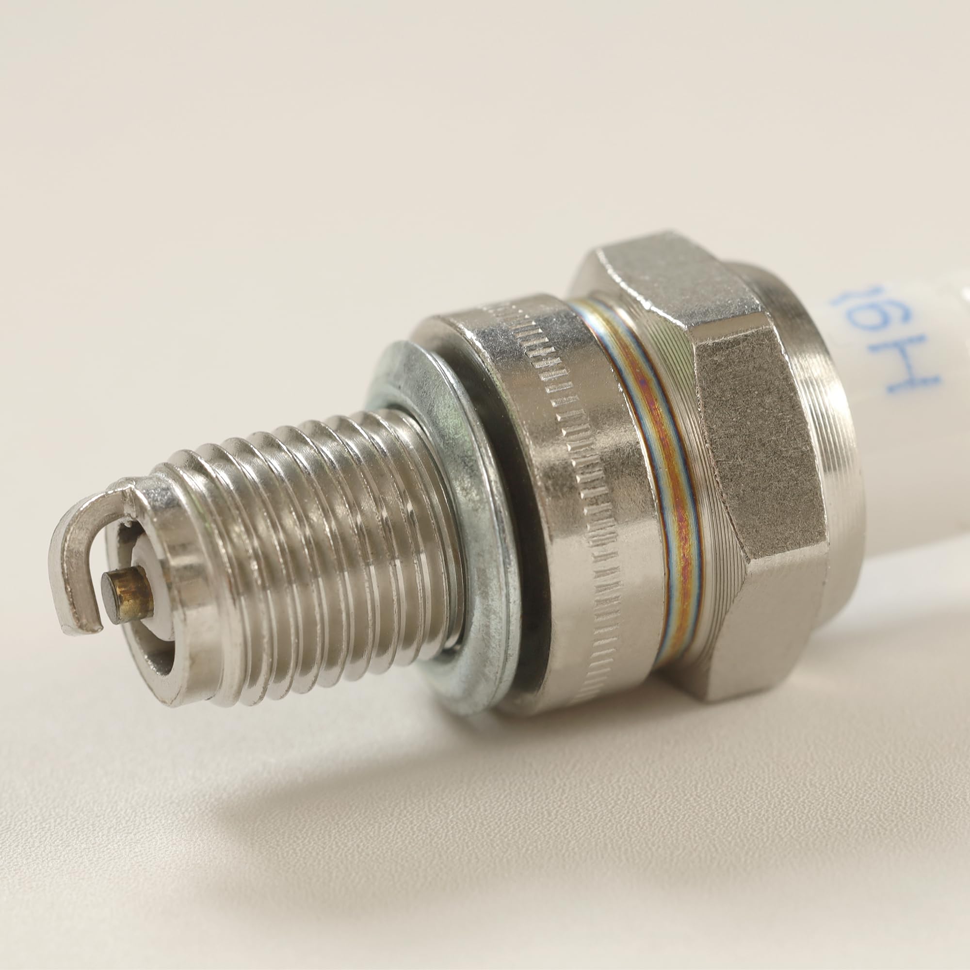 Bougie D'allumage Cmr6h Pour Tondeuse STIHL Fs90 Fs100 Fs110 Fs130