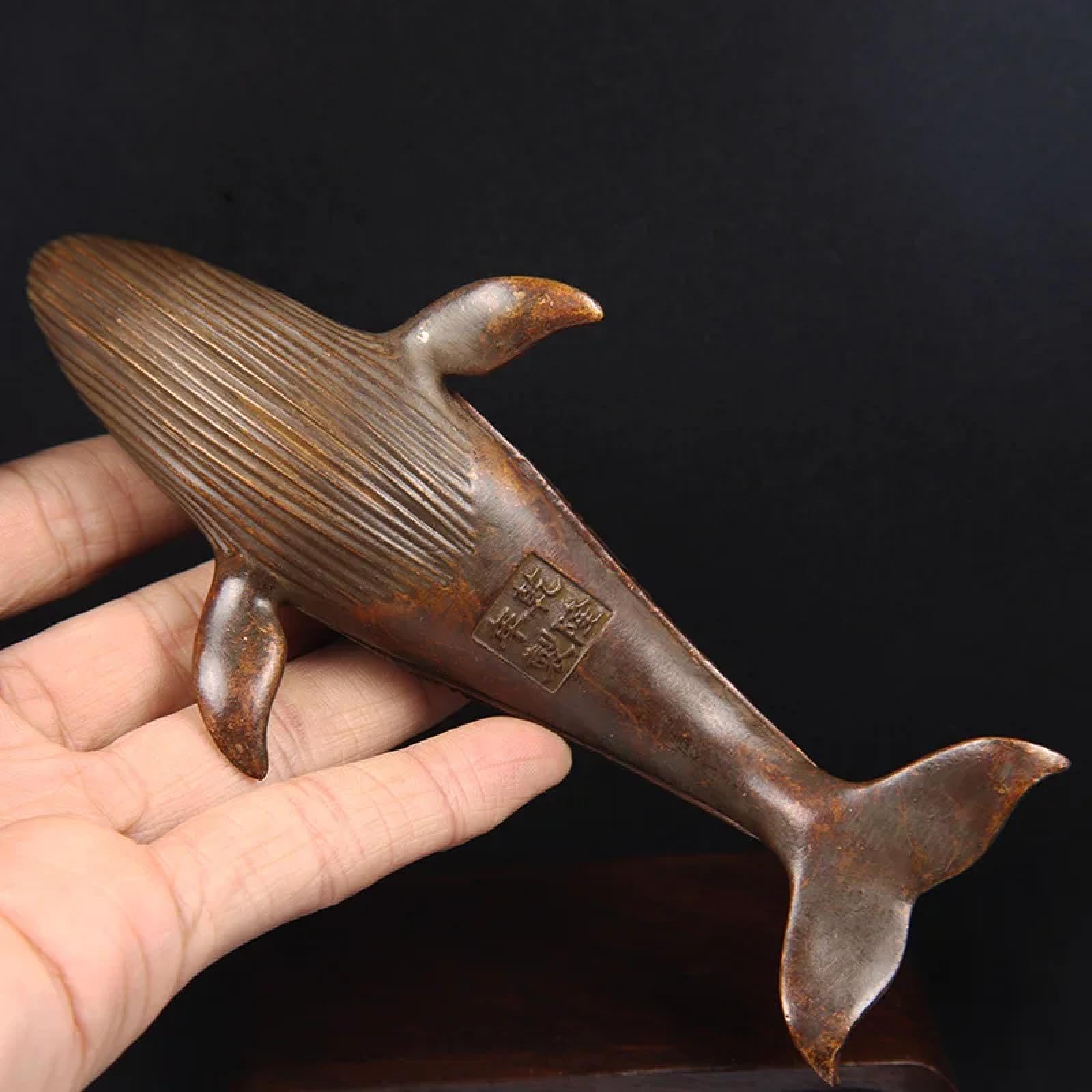 Statuette in ottone a forma di balena, 5,3 x 16 cm, in rame anticato, piccola statua ornamentale da scrivania, statuetta a forma di animali marini, bruciatore di incenso, per soggiorno, decorazioni
