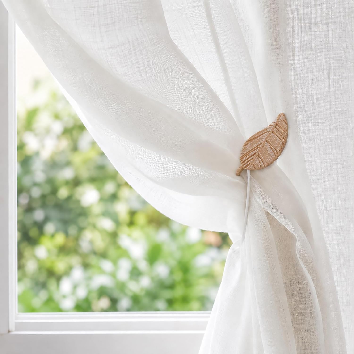 Magnetic Wooden Leaf Curtain Tieback - Natural