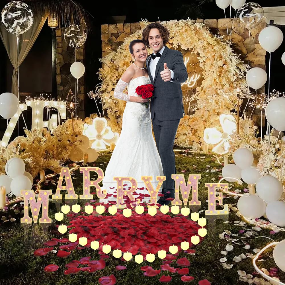 LOMUG Rosa MARRY ME Leuchtbuchstaben als Dekoration für Heiratsanträge, MARRY ME-Schild mit 24 flammenlosen Herzkerzen, 2000 Rosenblättern für Heiratsanträge, romantische Nachtdekoration