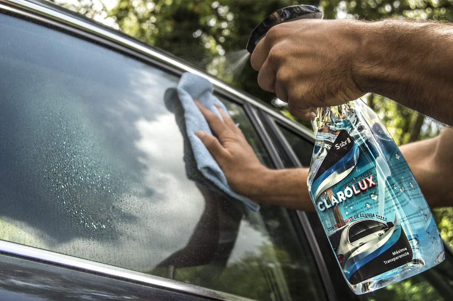 Sisbrill Clarolux Glass Cleaner with Rain Repellent – Maximum Transparency – 25 fl oz