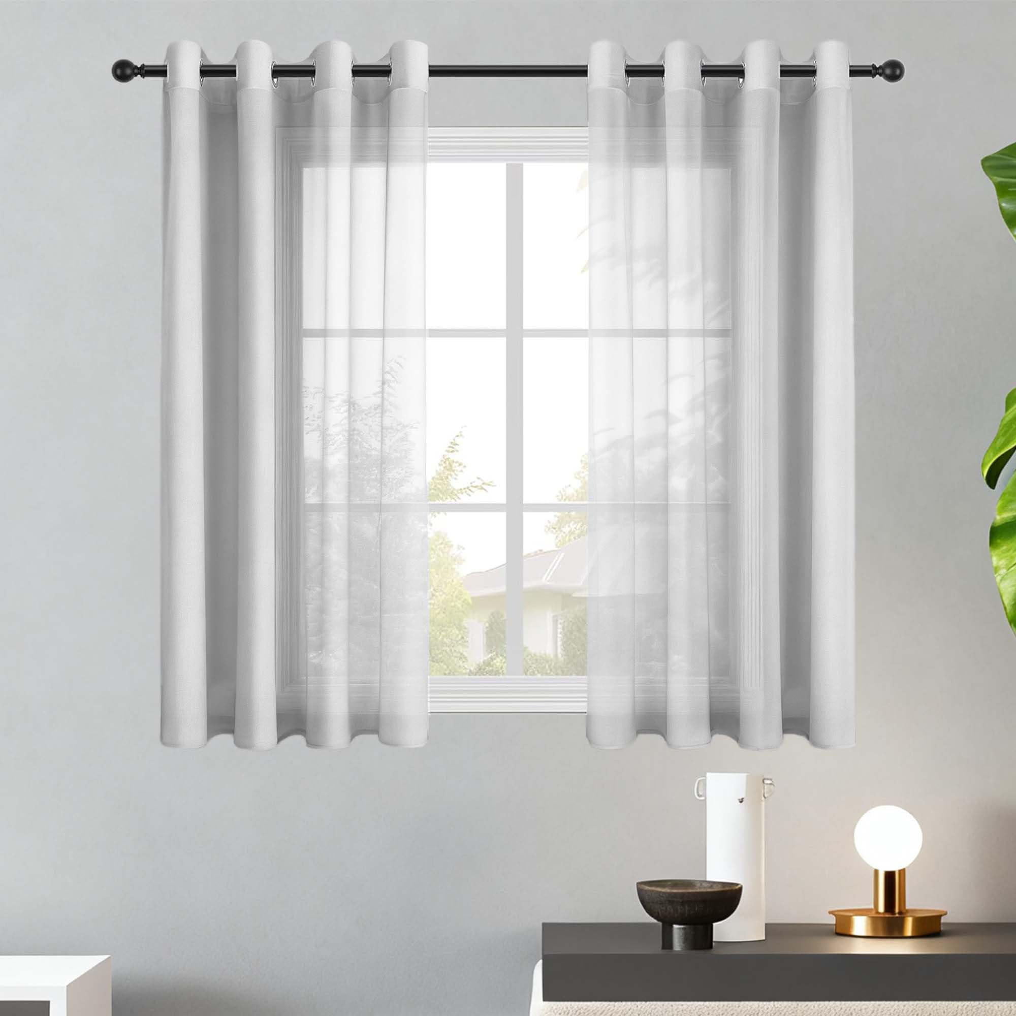 Rideau voilage gris clair 340x85 cm idéal pour préserver l'intimité de votre chambre