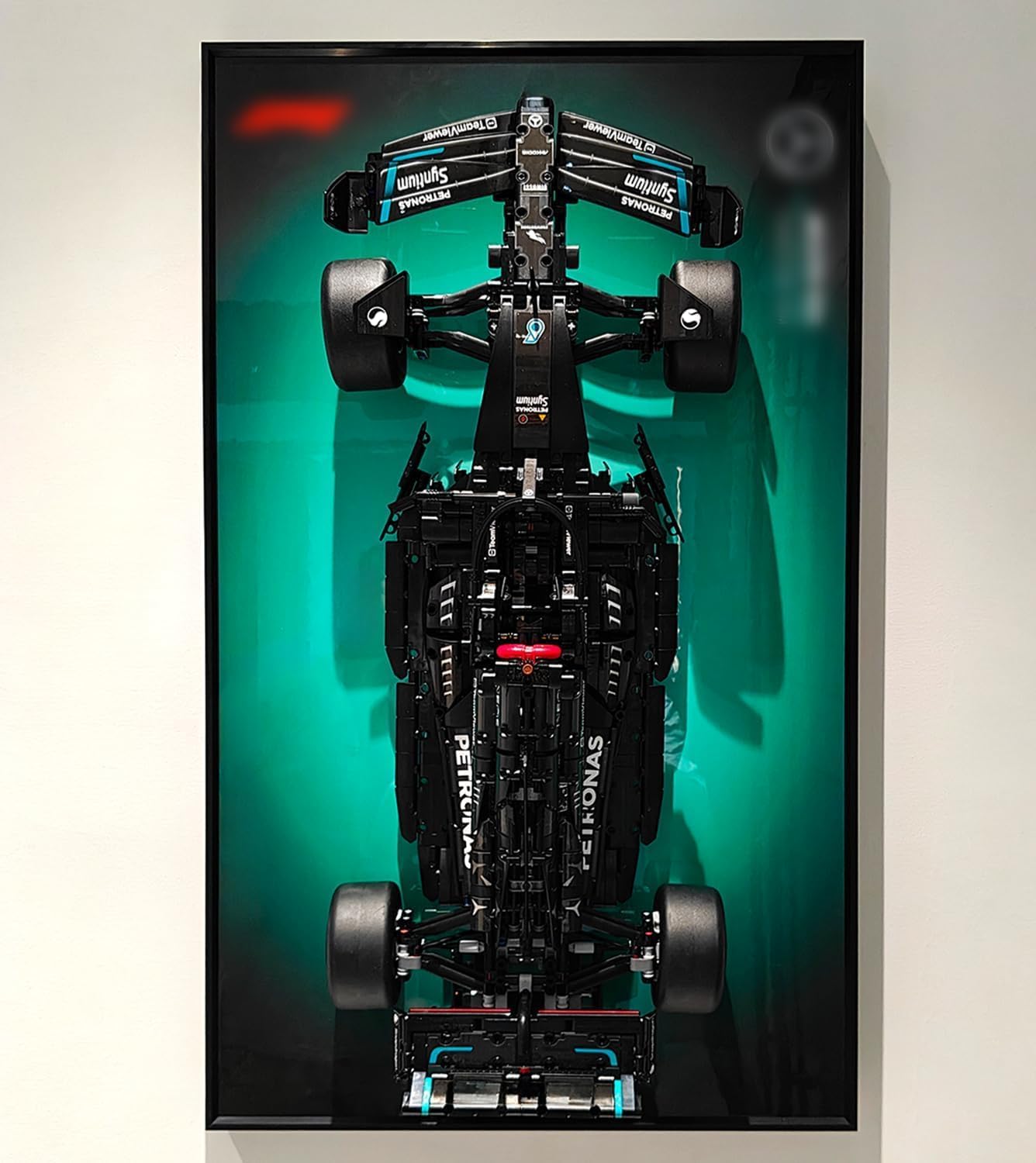 WETCEAOM Cadre Compatible avec Technic-AMG F1 W14 E Voiture 42171, Wall Display Frame for Adult Collectibles - Idéal pour Une décoration sur Le thème de la F1, à la Maison ou au Bureau.