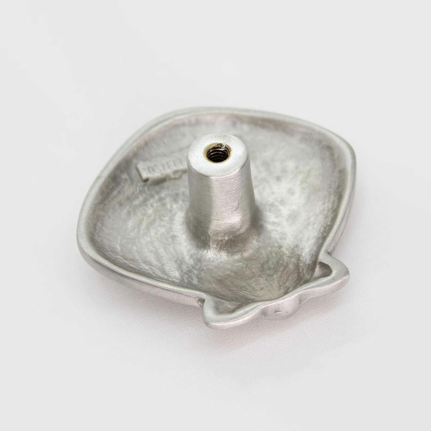 Seashell Cabinet Knob (Medium) | Artist Pewter Collection | Kitchen, Bedroom, Living Room, Bathroom Cabinets and Drawers Hardware