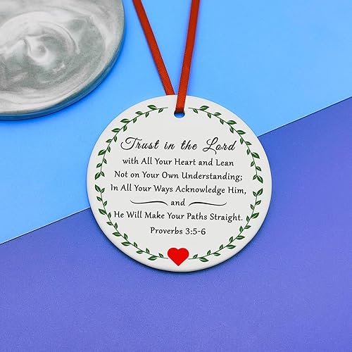 Vista 18 de Regalos de aliento cristiano para mujeres y hombres, adorno de Navidad, regalo inspirador de versículo bíblico, regalo de bautismo Josué 1:9 para Sé