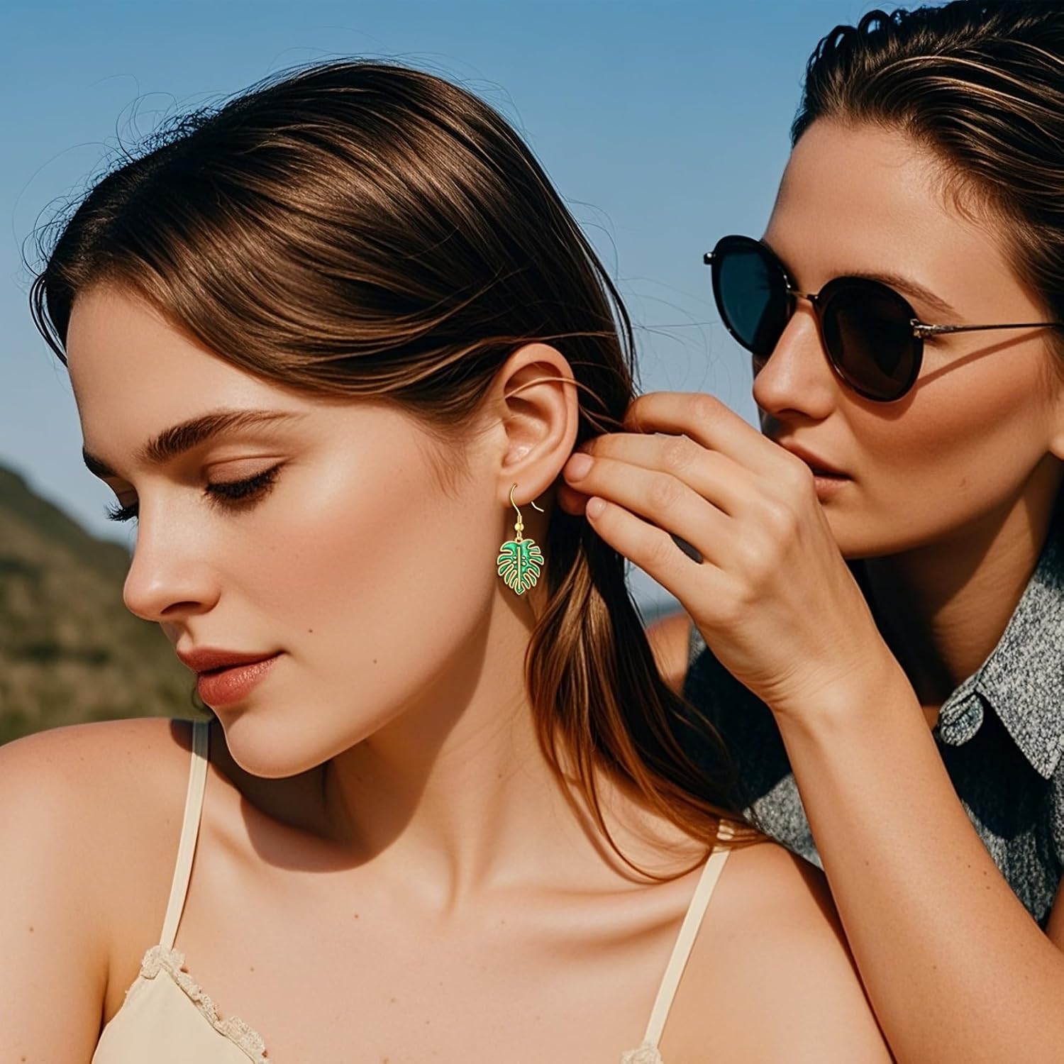 YAFEINI 18K Gold Plated Palm Leaf Earrings 925 Sterling Silver Monstera Leaf Dangle Earrings Tropical Plant Jewelry Gifts for women - Image 5
