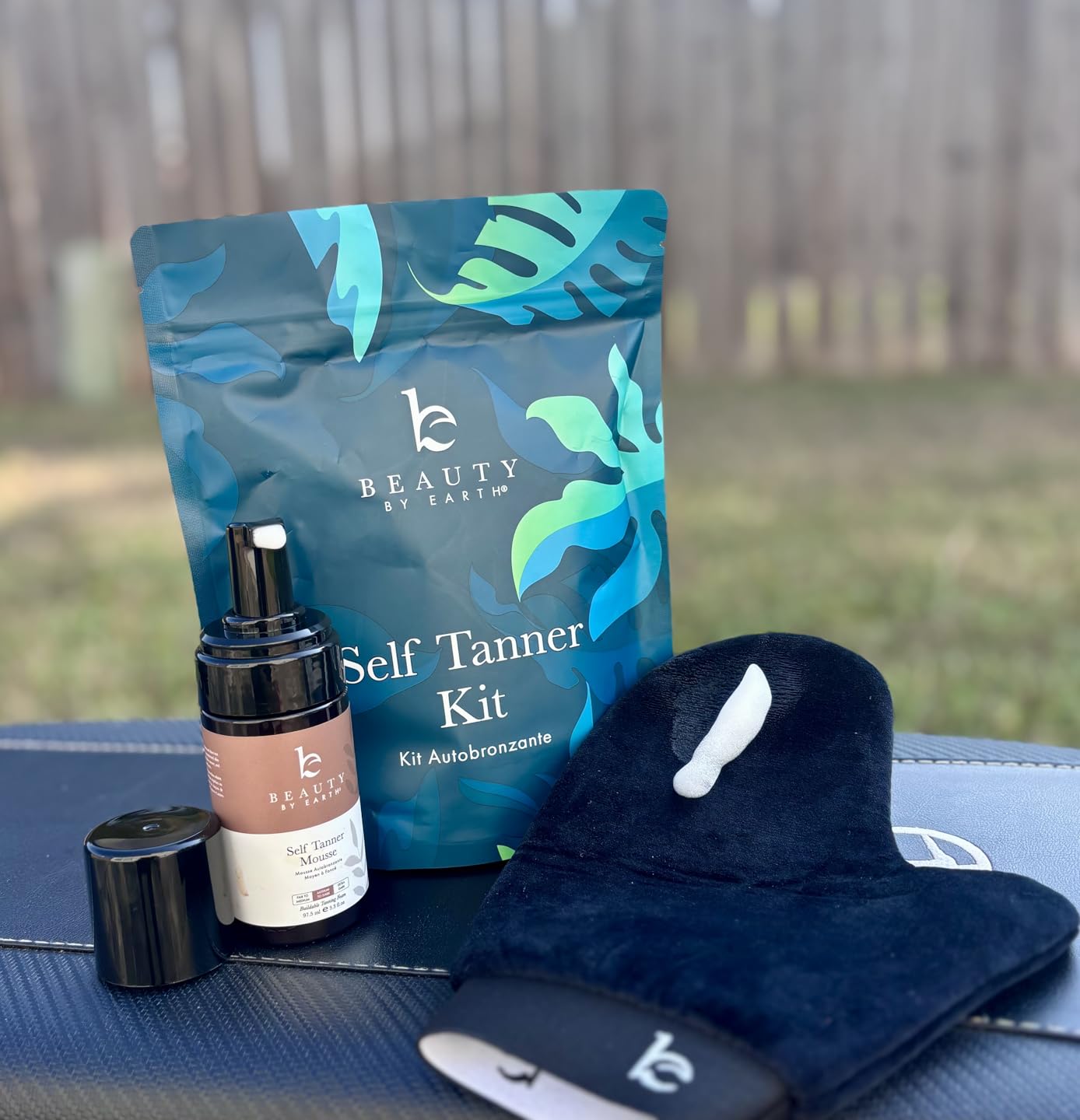 Beauty by Earth Self Tanner Tanning Mousse Kit - USA Made with Natural & Organic Ingredients, Self Tanner Mousse and Mitt, Tan Kit, Fake Tan Tanning Foam, Medium to Dark, Sunless Tanners Best Sellers