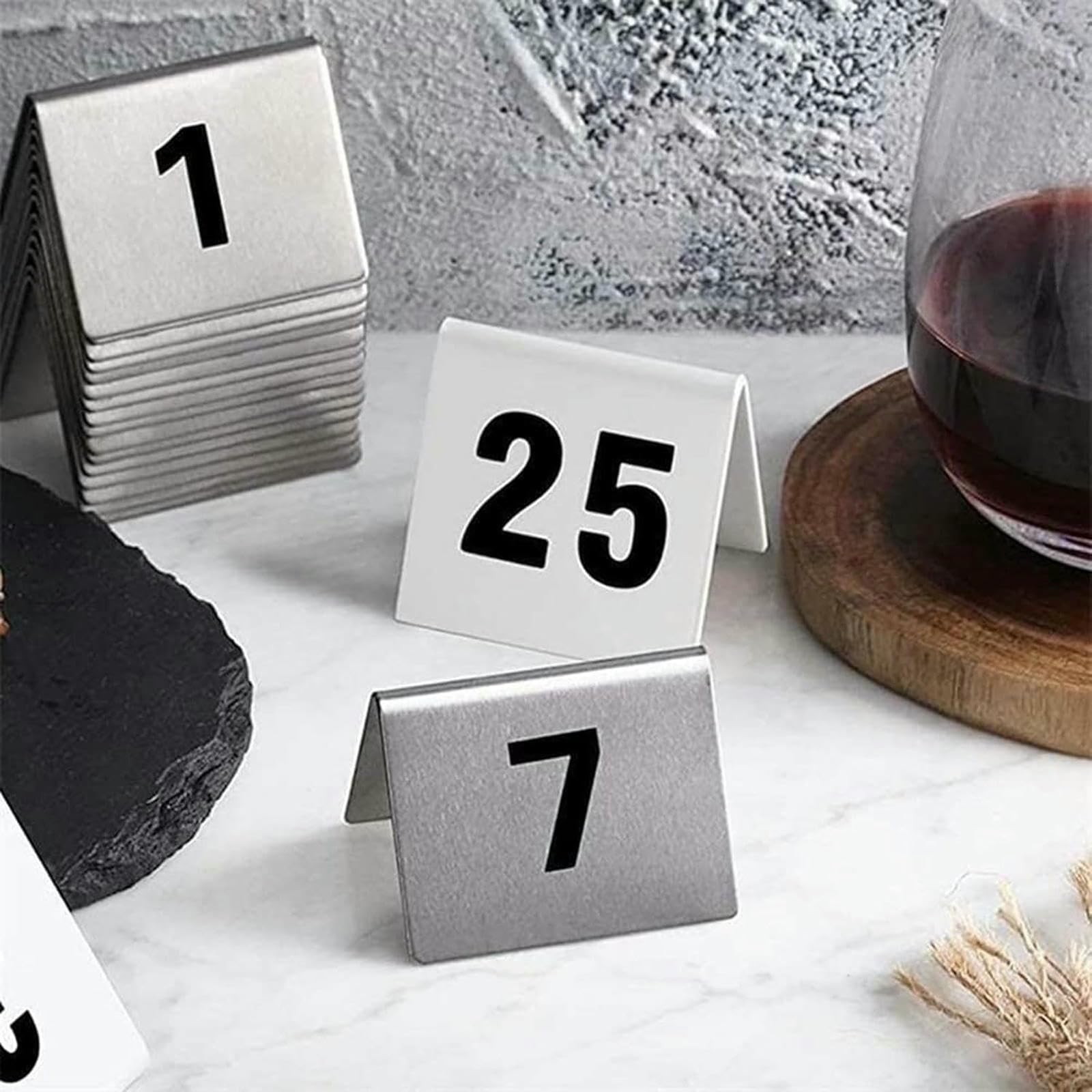 Numéros de table en métal stables pour éviter les erreurs de salle