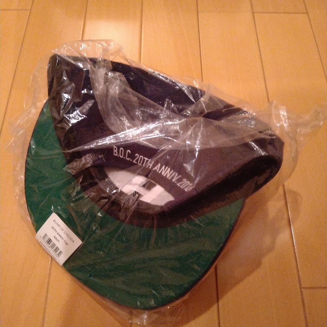 Amazon.co.jp: 20周年キャップ BUMP OF CHICKEN
