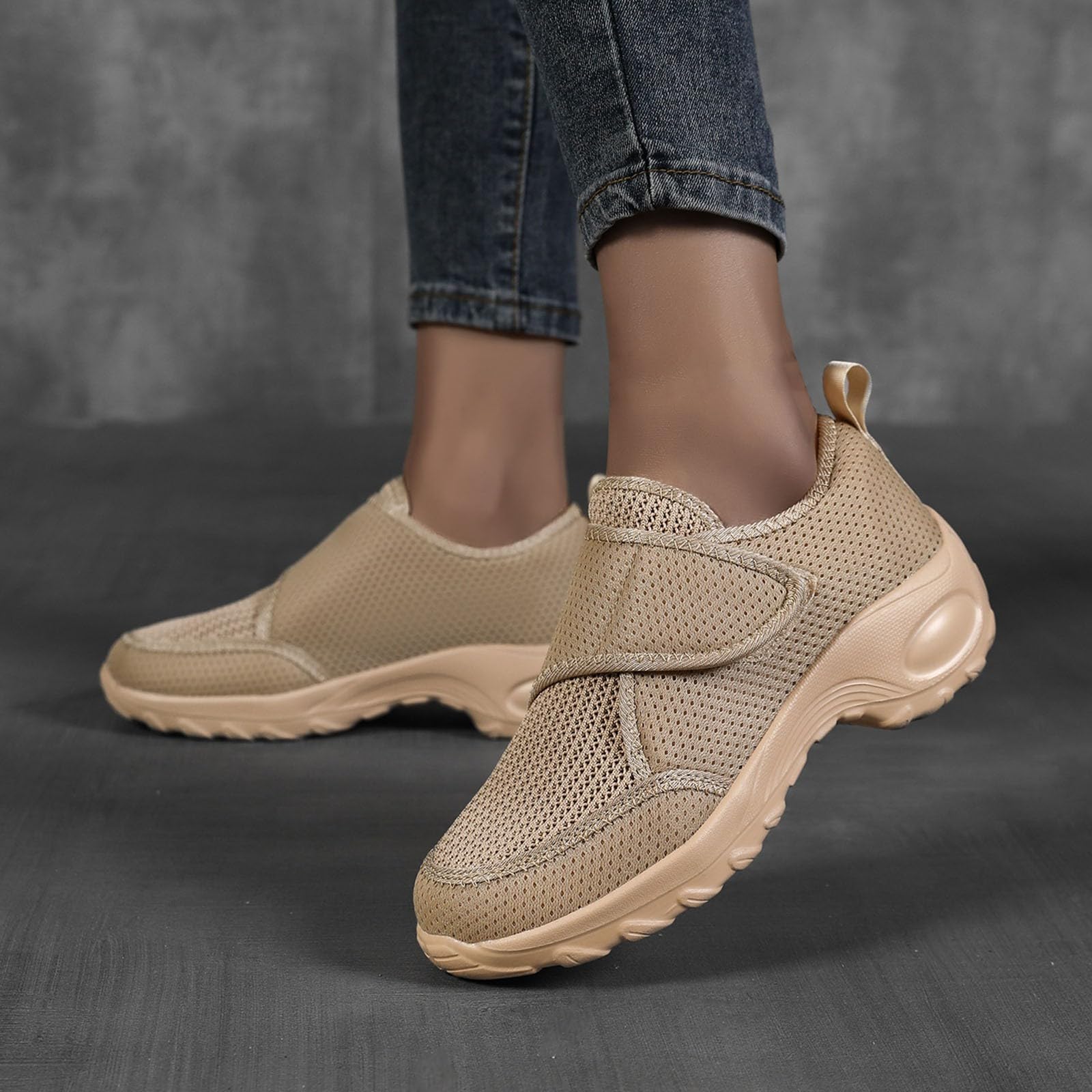Chaussures orthopédiques pour femme - Coupe large - En maille - Antidérapantes - Confortables et respirantes - Soutien de la voûte plantaire - Légères et décontractées