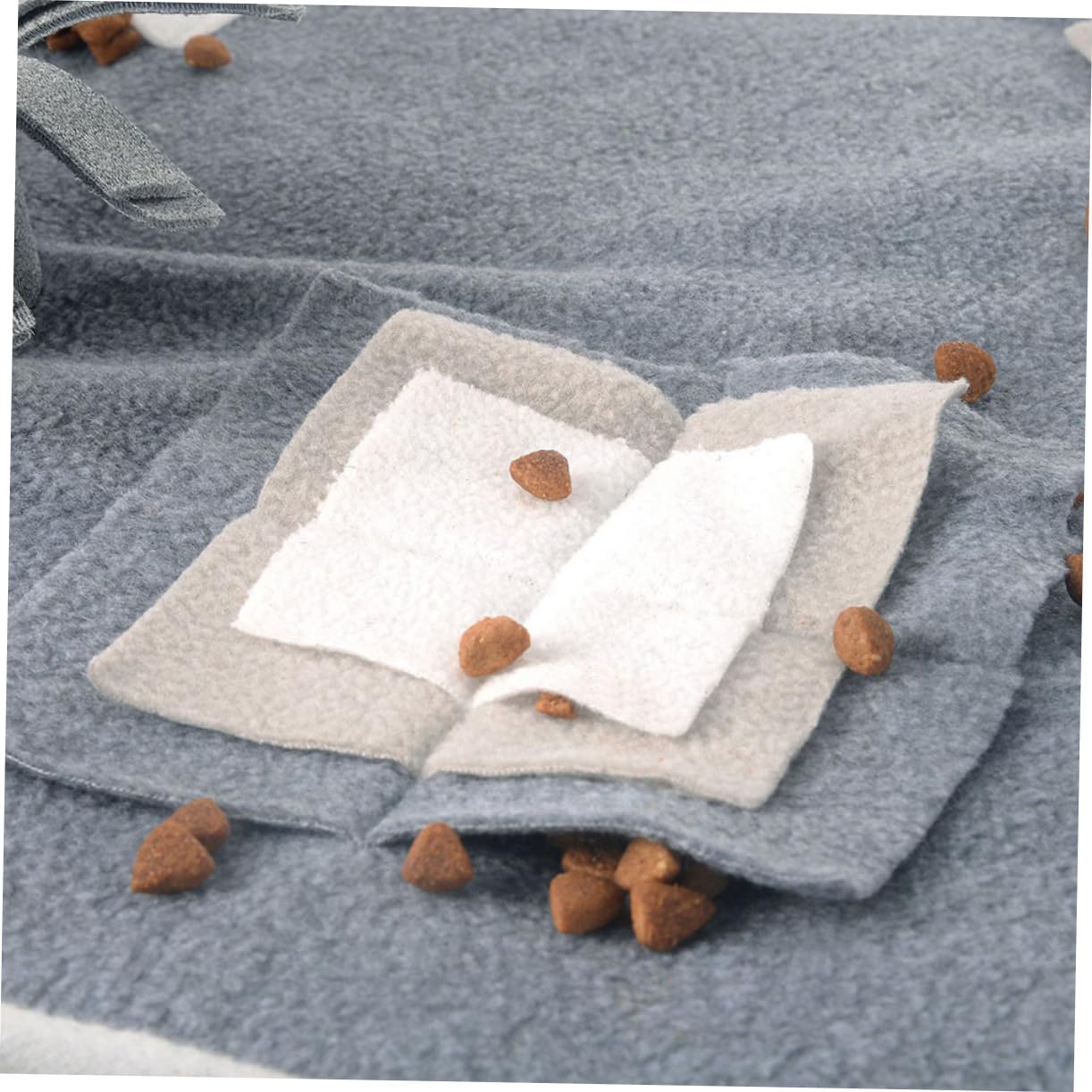 Tapis de Dressage pour Animaux de Compagnie Coussin de Reniflement Anti Tapis d'alimentation Lavable 70X50 CM Couleur Grise Stress et L'Énergie des Chiens