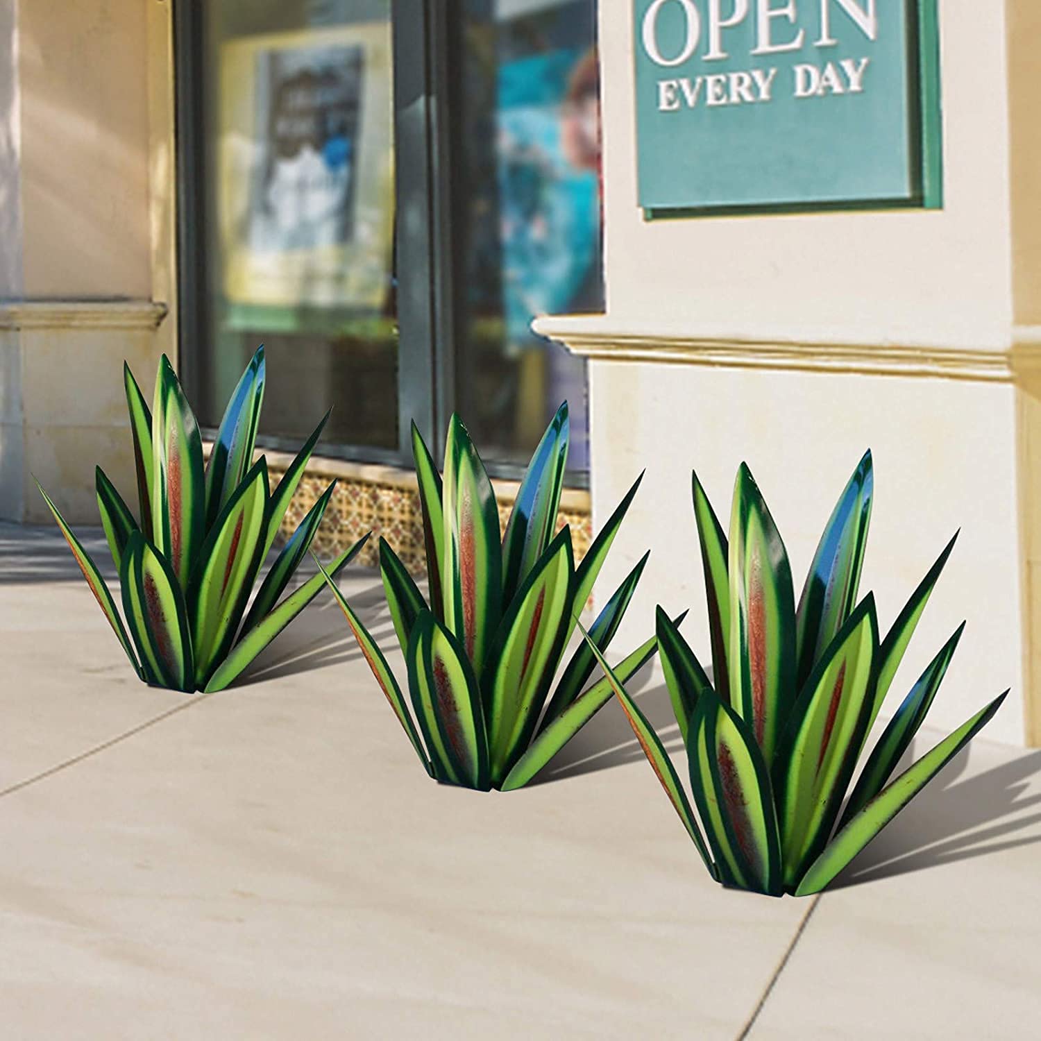 Generico Scultura Rustica Tequila, pianta di Agave Rustica in Metallo Fai da Te da 35 cm per Esterni, Patio, Giardino, Cortile, Prato, Ornamenti, Statua Decorativa per Giardino, Oro (Verde)