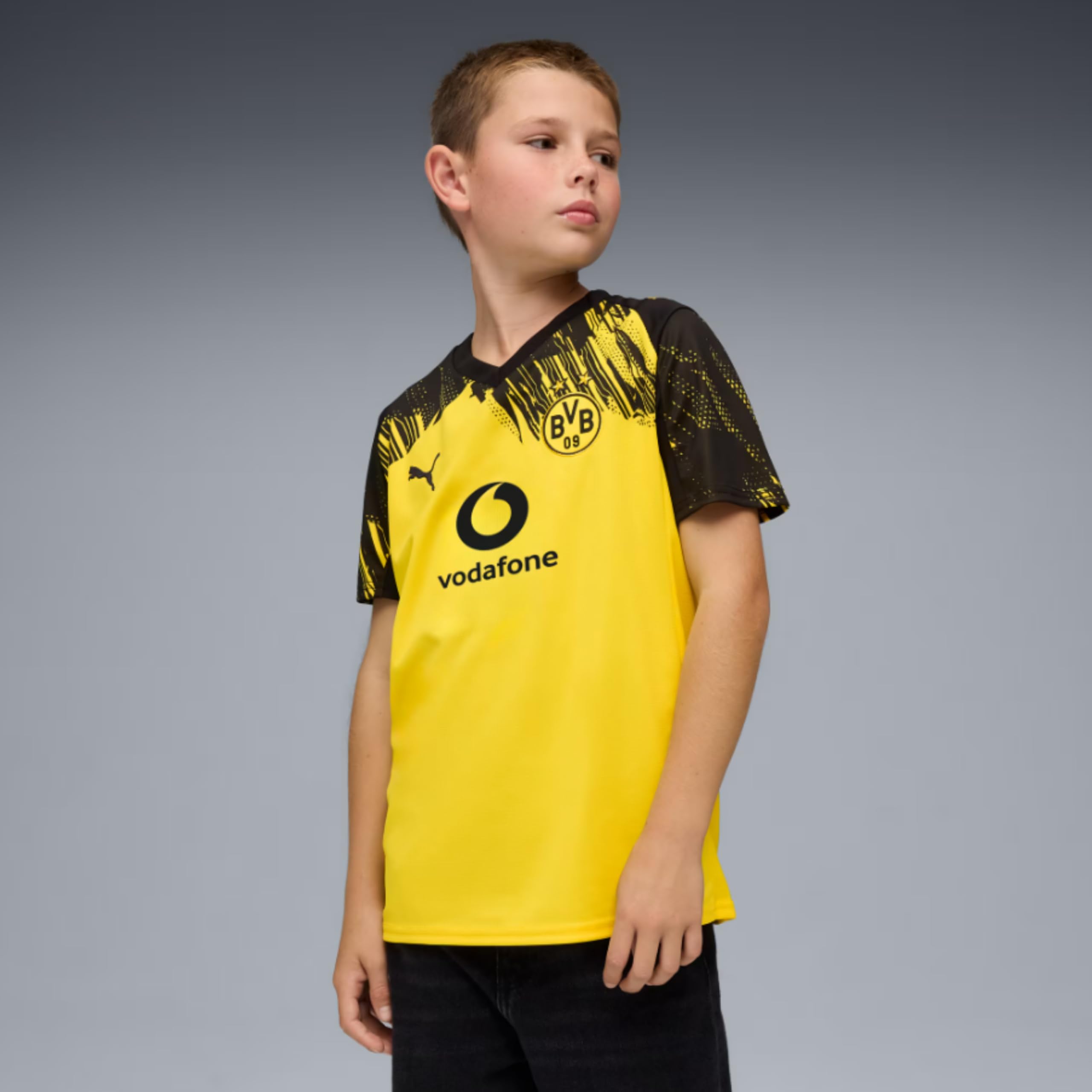 PUMA Original BVB Trikot Kinder [Home 25/26] Offizielles Borussia Dortmund Trikot [Adeyemi 27] Sportbekleidung Fussball Geschenke Jungen Mädchen Fußball Fanartikel Kinder