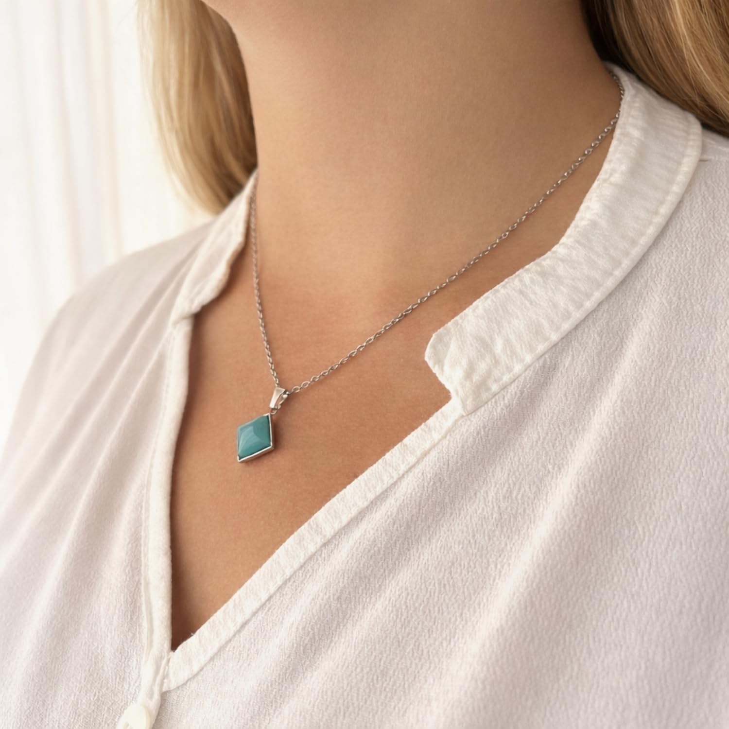 ASTER ALHELÍ – Conjunto Joyas Mujer Collar y Pendientes – Acero Inoxidable con Piedra Natural Jade Azul – Collar Ajustable y Pendientes Colgantes Elegantes – Set Joyería Artesanal – Regalo Mujer