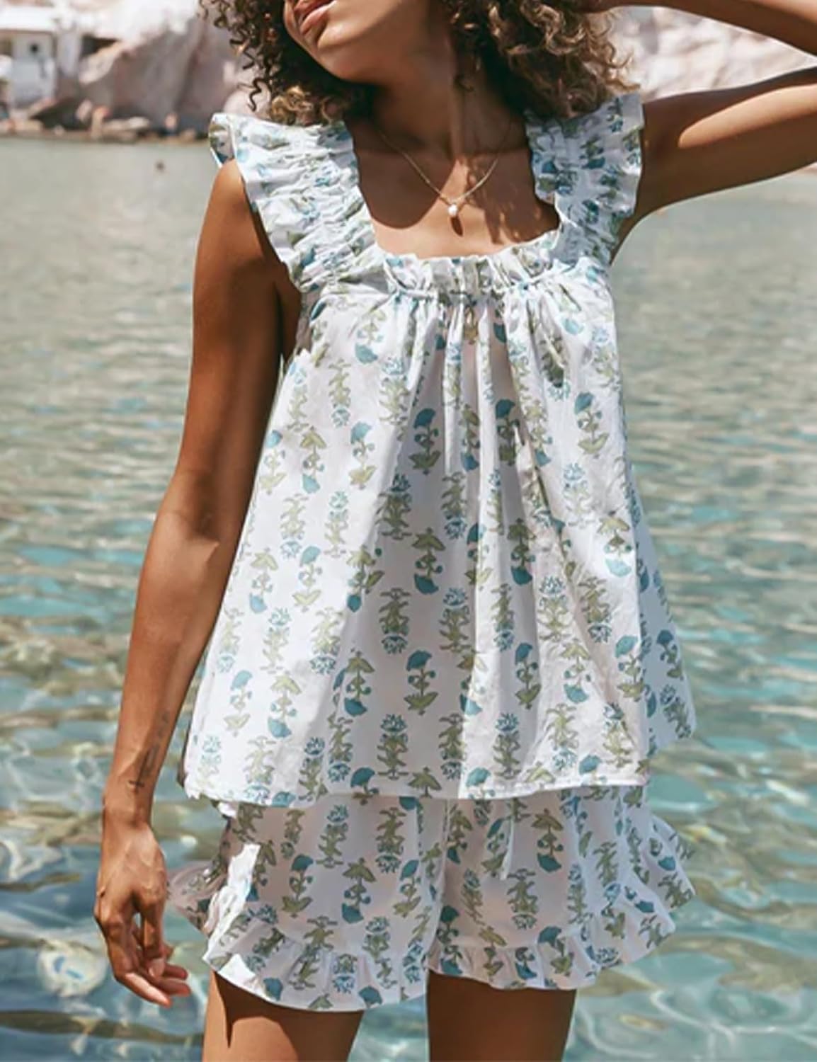 Wyeysyt Summer PJs for Women Set, Womens Floral Pajama Set Trim Cami Top and Shorts 2 Piece Sleepwear Set - Image 4