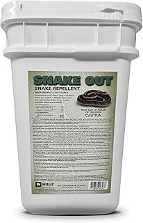 Nisus Snake Out Snake Repellent, Biodegradable, Safe for Pets and Children, Easy Application for Yards, Gardens, and Sheds, 25 lbs