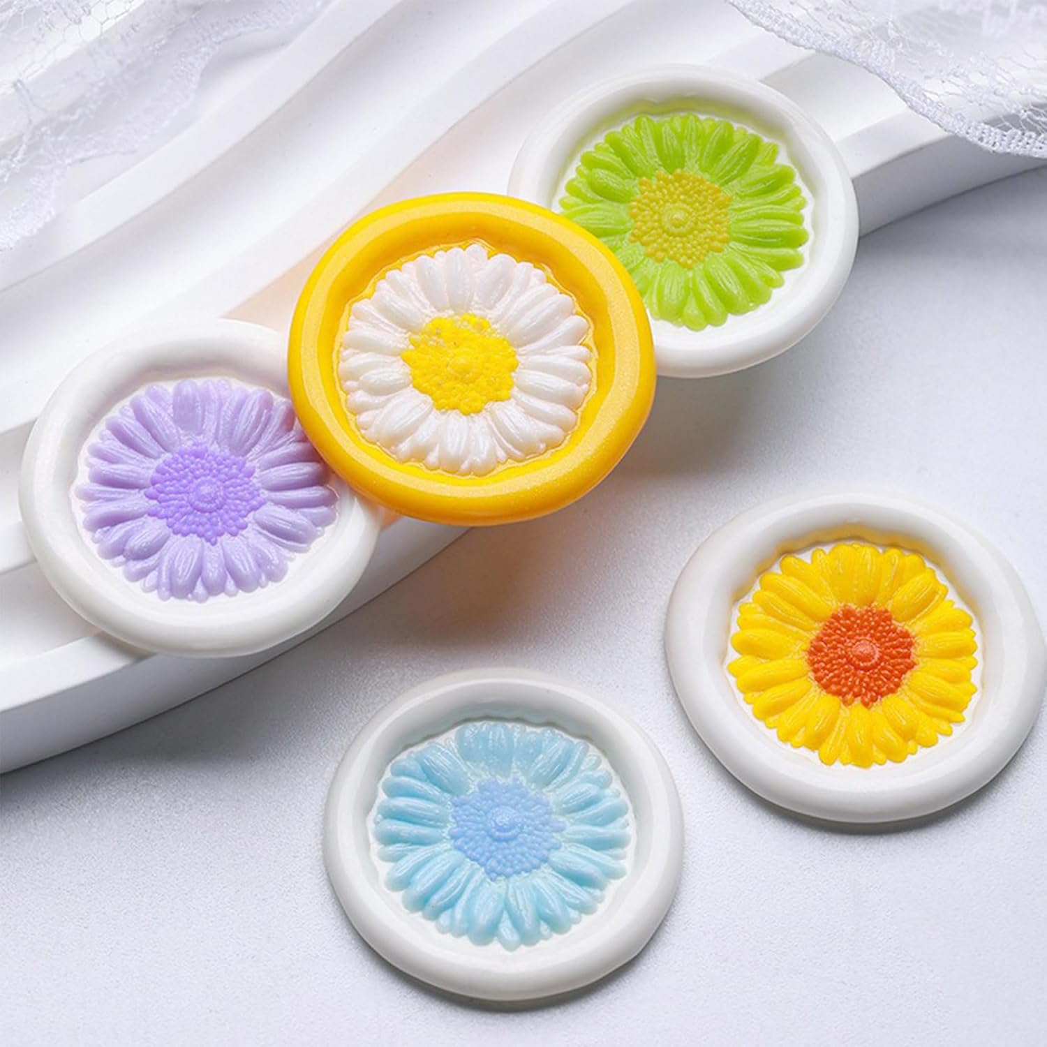 Flower Wax Seal Stamp, Daisy Sealing Wax Stamp, Blooming Flower with Slender Petals & Textured Center, 3D Plant Brass Seal