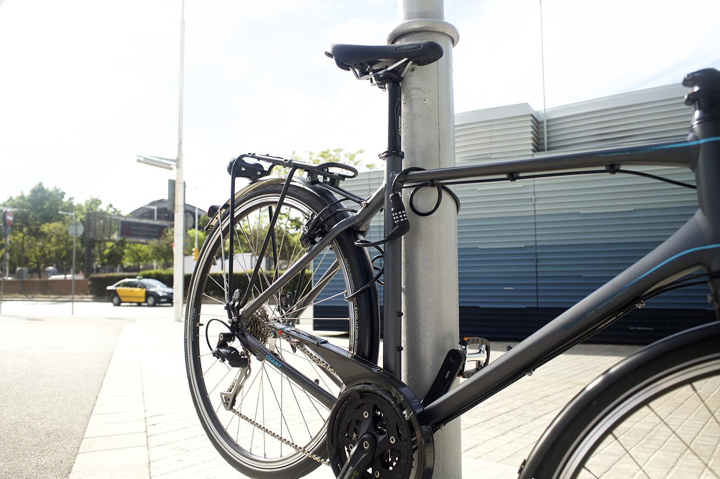 ABUS 4 Series Star Combo Coil Cable Lock, Black, 150cm/8mm