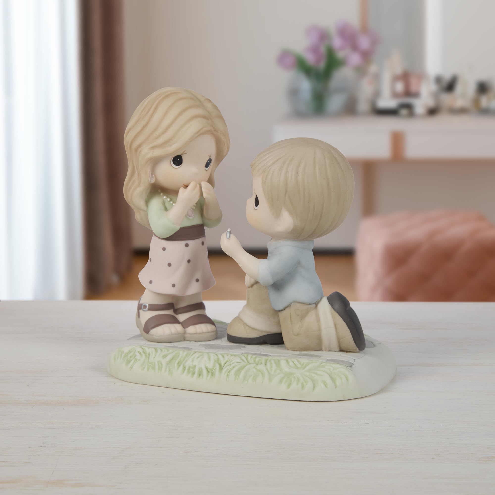 Amazon.co.jp: Precious Moments 222007 Will You Be Mine? ビスク磁器