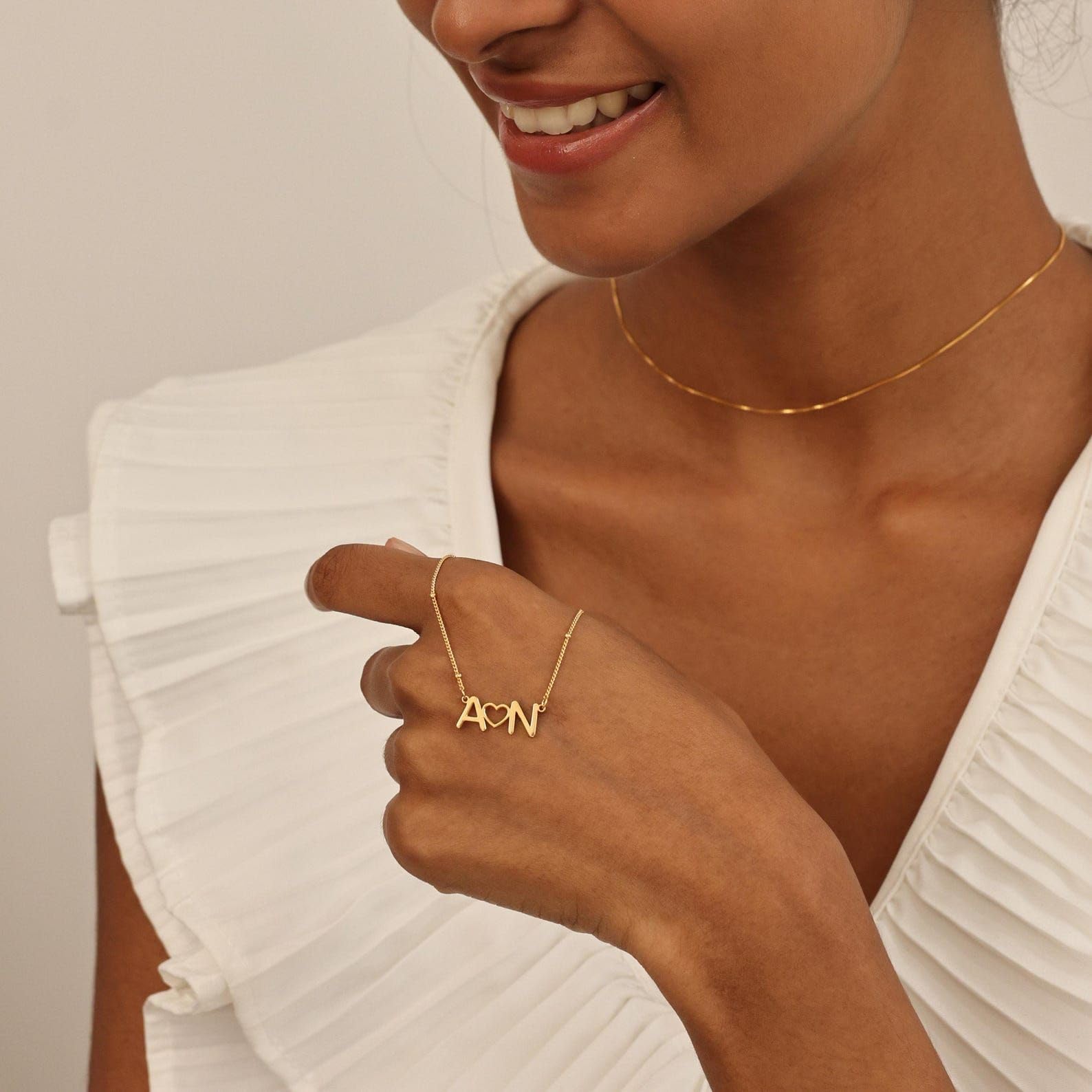 Collana con Iniziale e Cuore, Ciondolo Personalizzato Minimalista