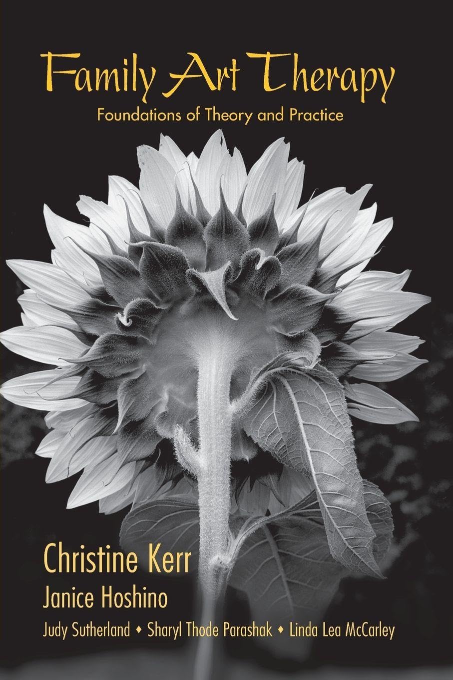 Family Art Therapy (Routledge Series on Family Therapy and Counseling)      1st Edition
