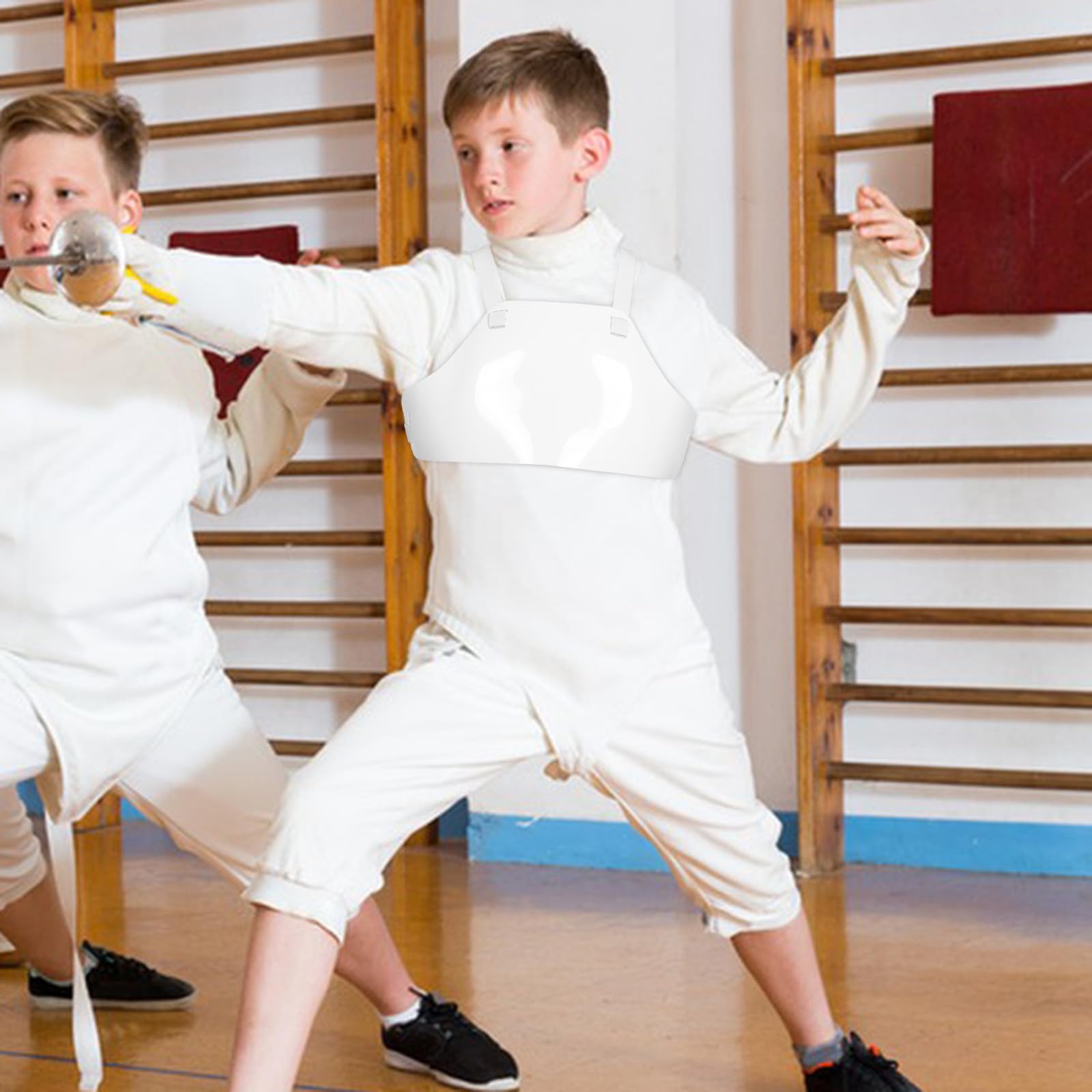 Healeved Leichter PVC Brustschutz für Junge Fechter mit Uneingeschränkter Bewegungsfreiheit für Kinder Fechttraining und Übungssessions in Weiß