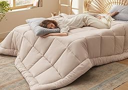 Bedsure Comforter Duvet Insert - Quilted Comforters Queen Size, All Season Duvet, GentleSoft Down Alternative Bedding Blanket, with 8 Tabs, Gifts for Women/Men, Beige, Queen 88 x 88 Inches