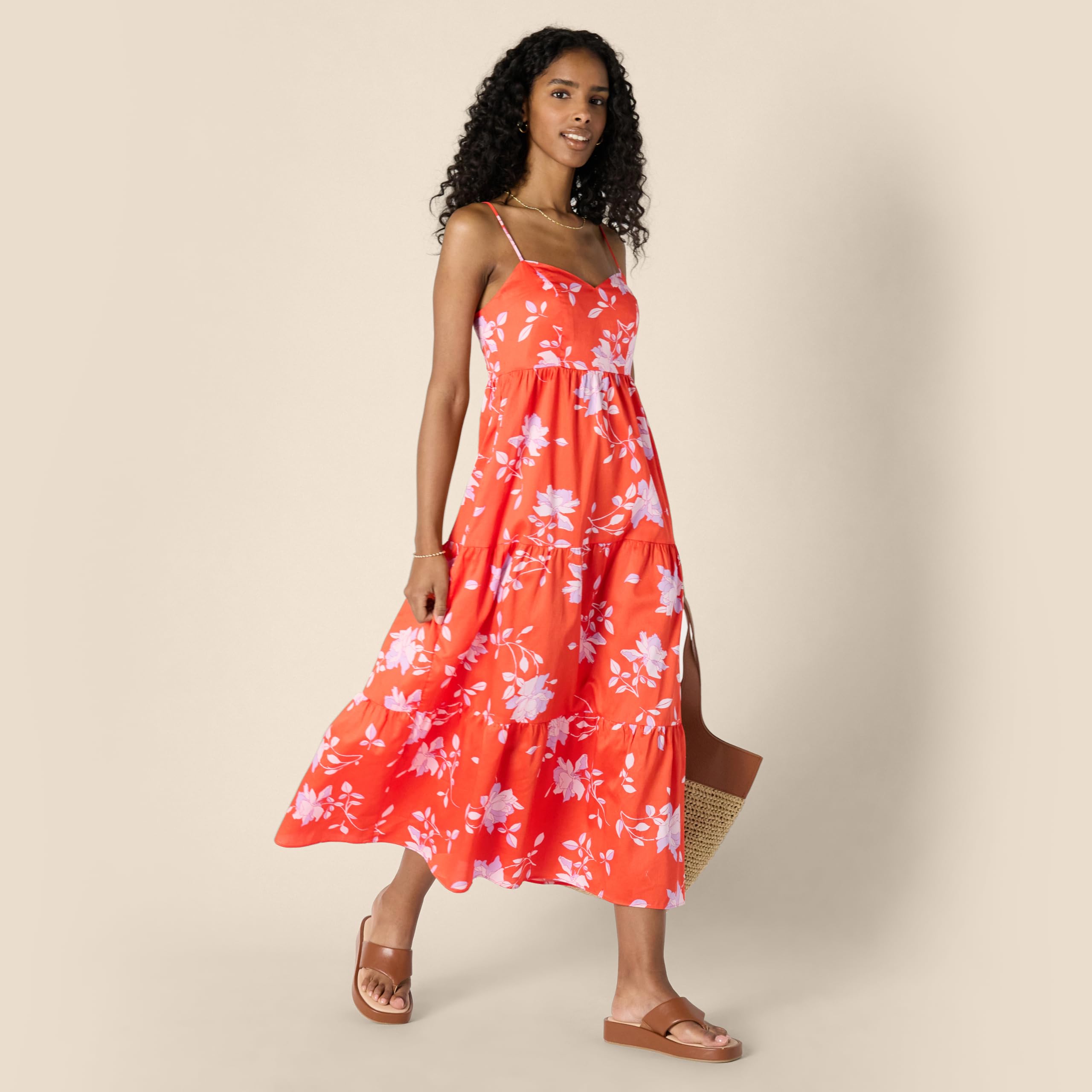 Amazon Essentials Robe Longue Évasée en Satin de Coton Taille Empire Décolleté Cœur Jupe à Volants Étagés Femme
