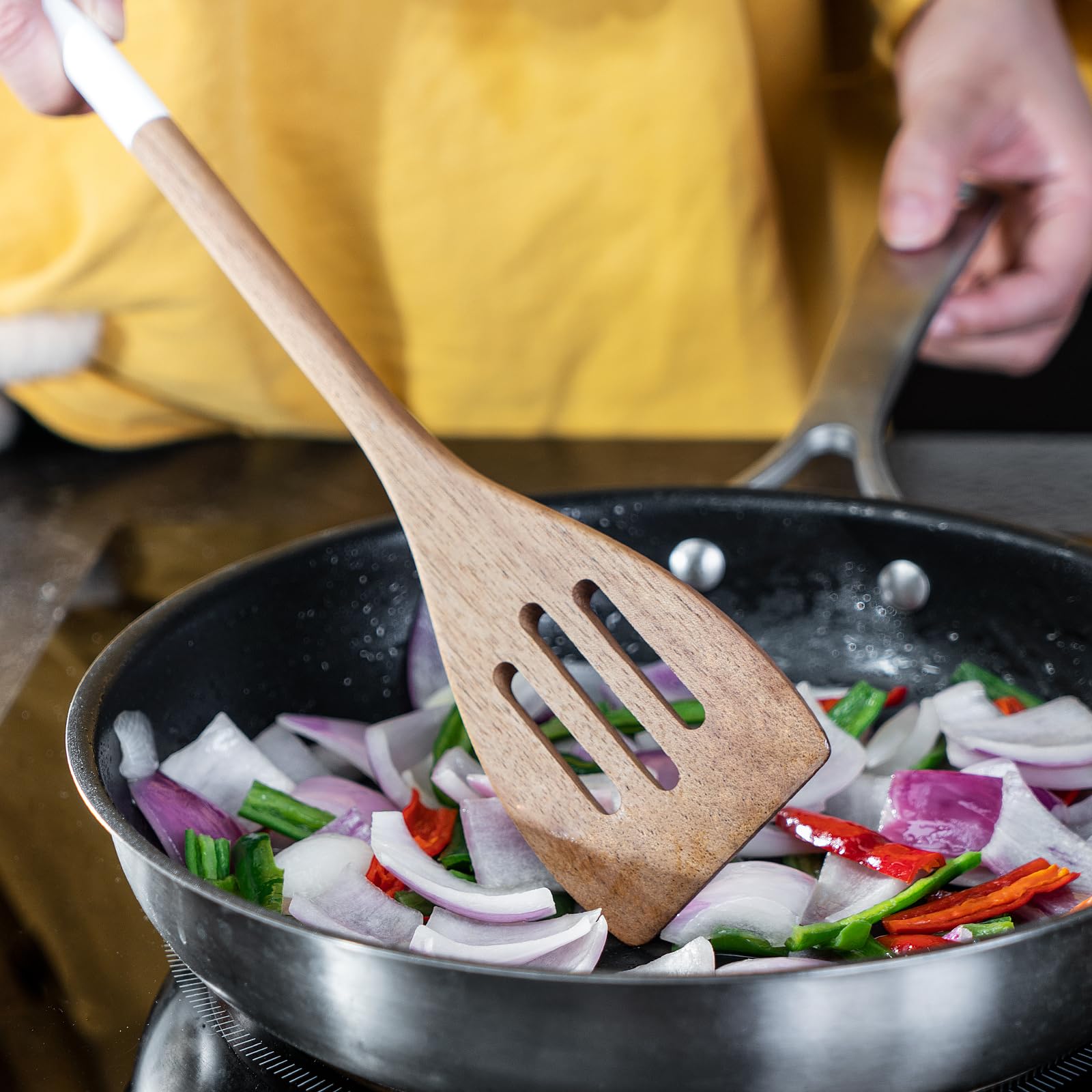 Bill.F Lot de 5 ustensiles de cuisine en bois avec poignée blanche, spatule ajourée, cuillère à fente, cuillère à soupe et spatule, anti-adhésifs