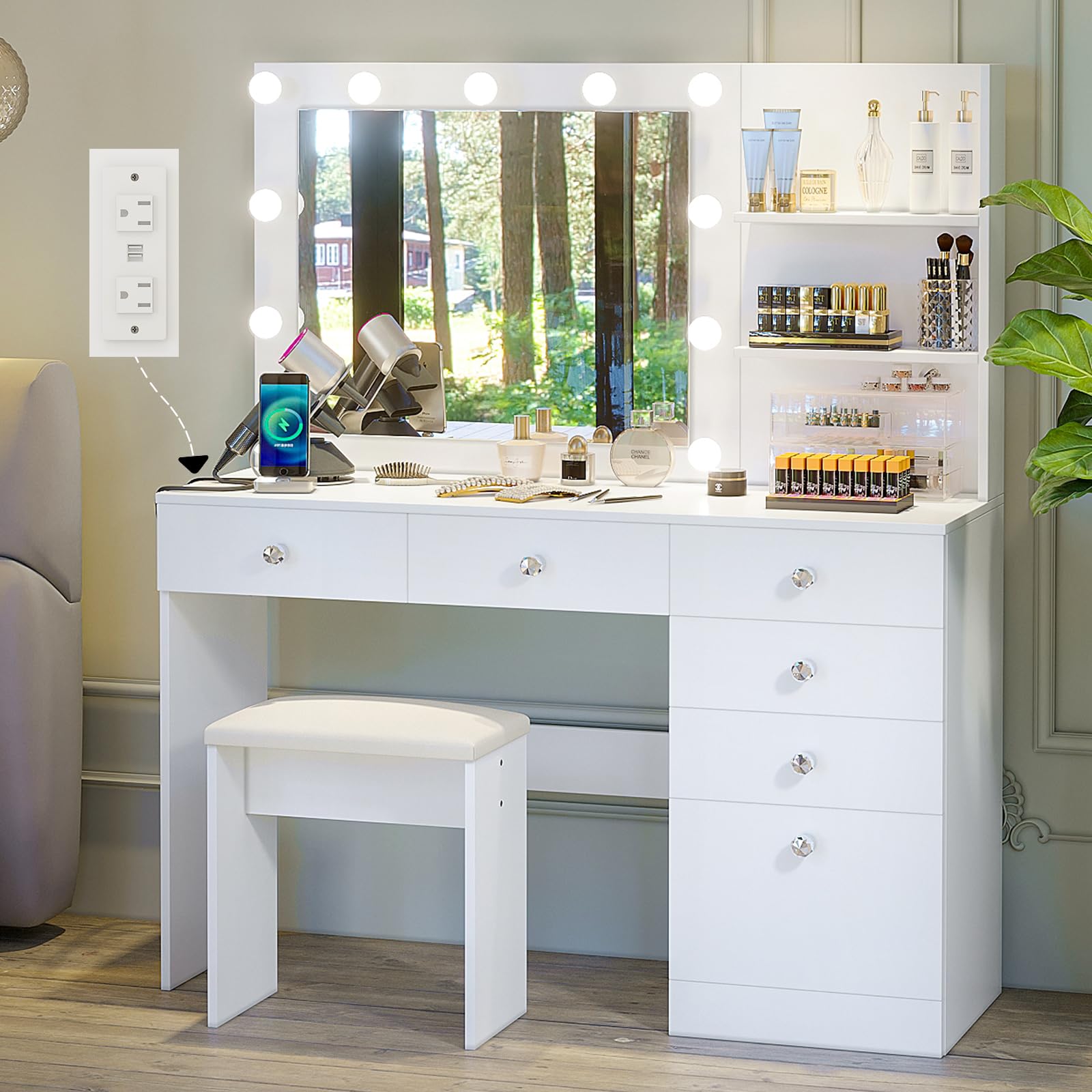 VOWNER Vanity with Lights - 47