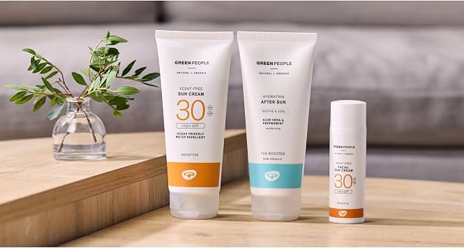 Green People Scent Free Sun Cream SPF30 - Natural Sunscreen for Face & Body - Suitable for Sensitive Skin - Reef Safe & Cruelty Free, 200ml