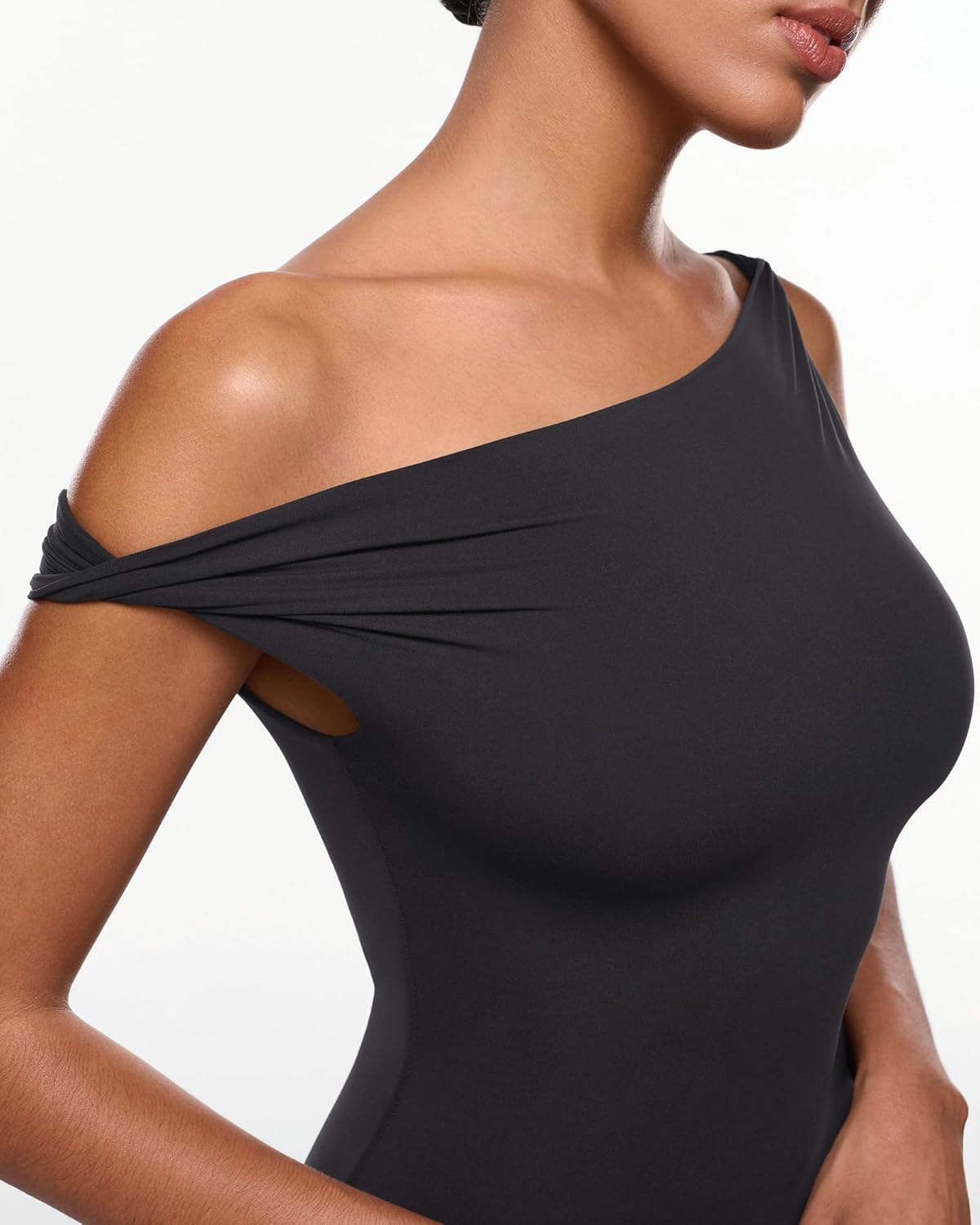 INLYRIC Women's Off The Shoulder Maxi Dresses Versatile Elegant Formal Wedding Guest Cocktail Fall Outfit - Image 4