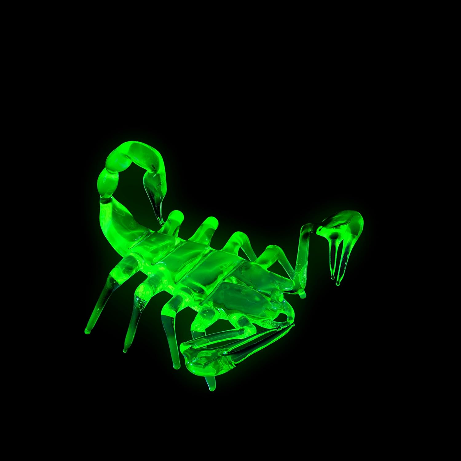 Handmade Uranium Glass Scorpion Figurine Glows Under UV Light Miniature Lampwork Art Collectible Fluorescent Neon Green Desk Decor Unique Gift for Collectors