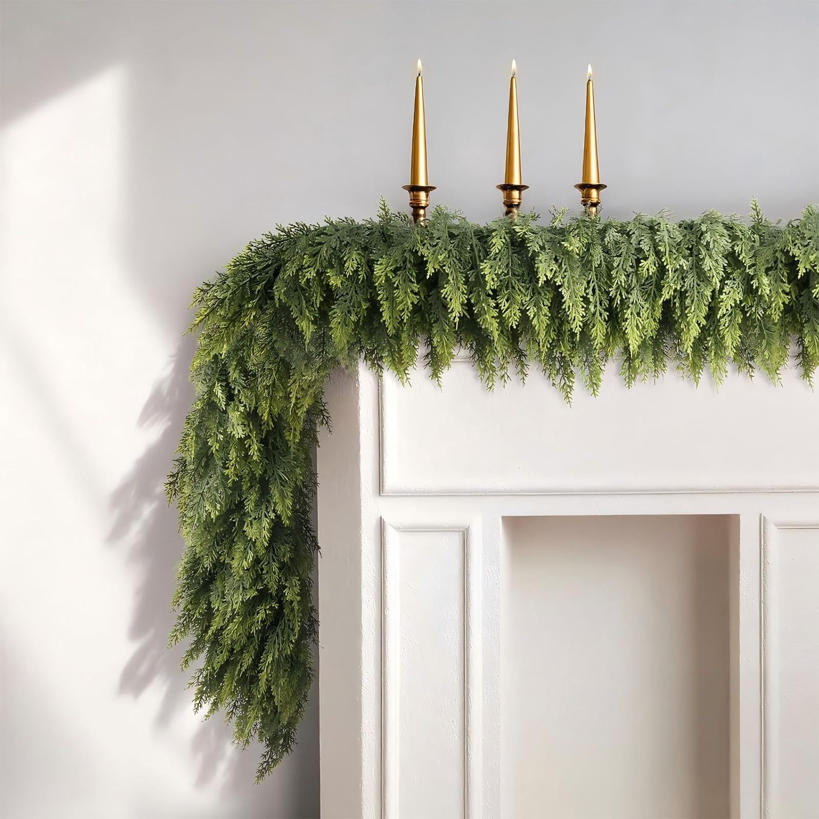 2Pcs Weihnachten Deko Girlande, 1,5m Künstliche Norfolk Tannengirlande, Weihnachtliche Türdeko & Fensterdekoration für Innen & Außen, Festliche Wanddeko