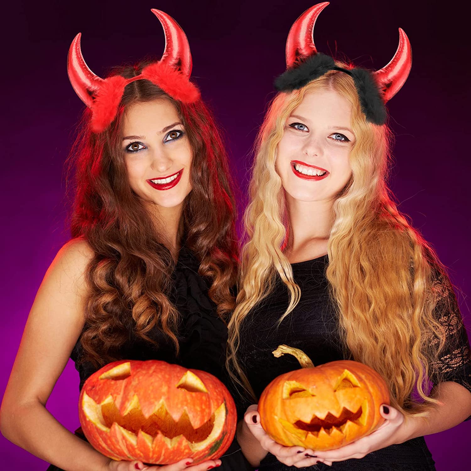 Cornes De Diable Réalistes 3d Cornes De Démon Rouge Brillant Isolées