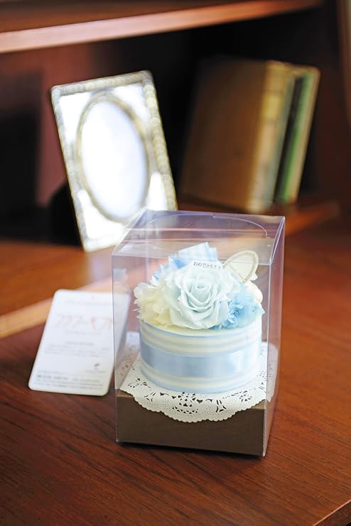 Amazon メッセージフラワー ホールケーキ ブルー 花びらにメッセージが刻印出来ます 退職祝い 引退祝い 栄転祝いに フラワーアレンジメント オンライン通販 Amazon メッセージフラワー ホールケーキ ブルー 花びらにメッセージが刻印出来ます 退職祝い 引退祝い 栄転祝いに フラワーアレンジメント オンライン通販