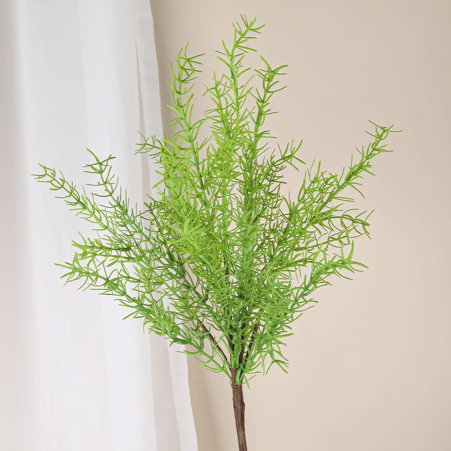 4pcs Artificial Radix Asparagi Fern Bush 17.5" Faux Asparagus Fern Indoor Plant Greenery Stems Plants for Vase Bouquets Home Office Wedding Greenery Decor.