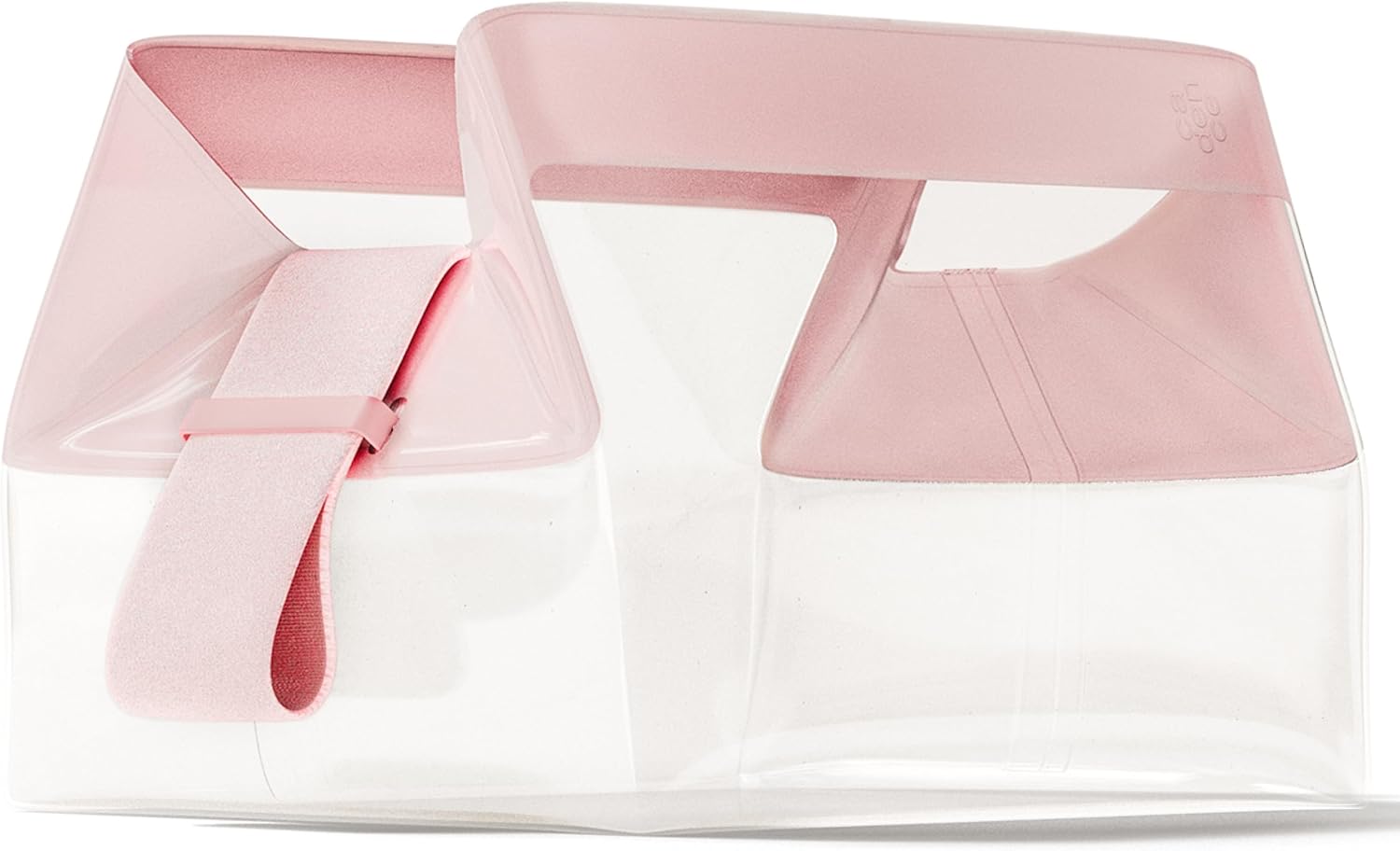 Cadence Parcels Dopp Kit with Magnetic Closure