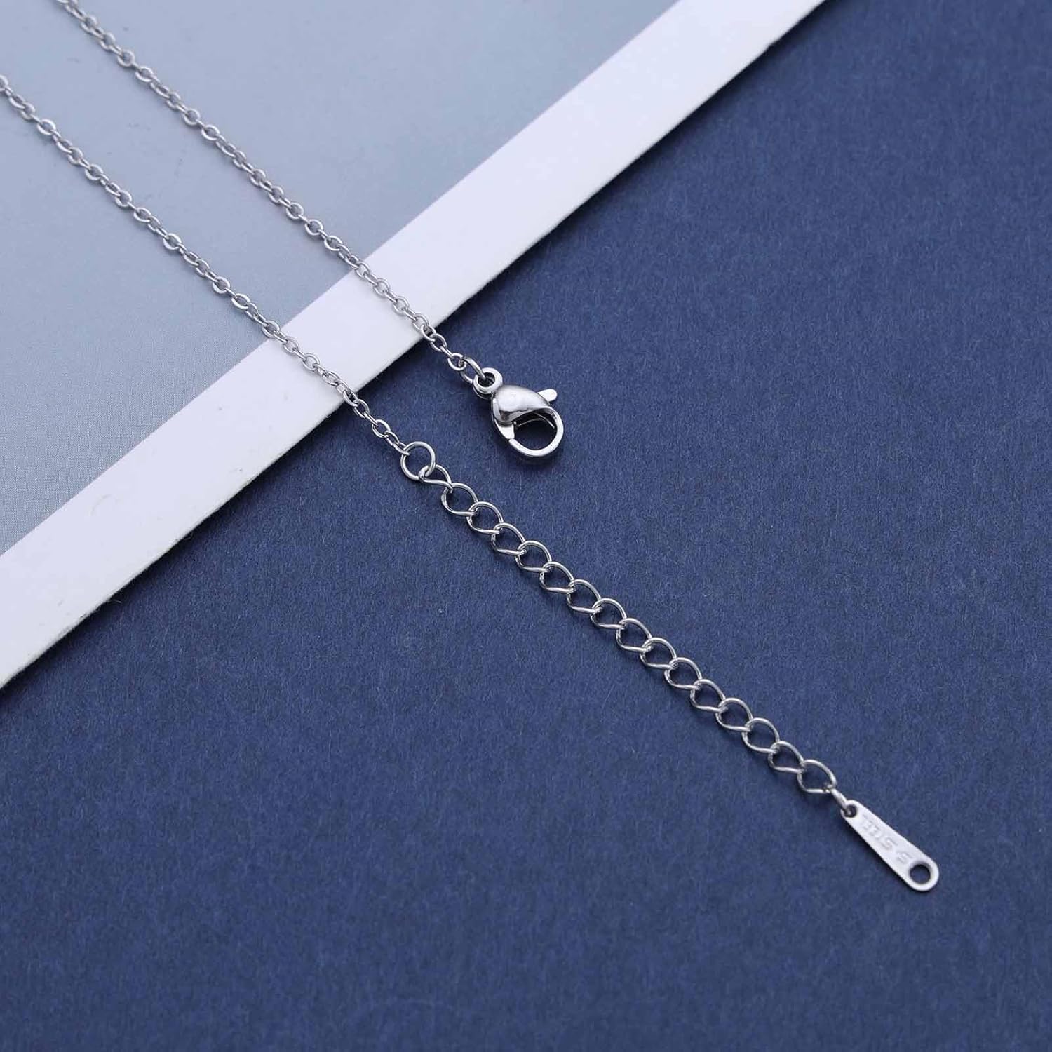 Boho Crystal Tulip Necklace Silver Tulip Pendant Necklace Vintage Tulip Flower Necklace Choker Pink Crystal Gem Tulip Necklace Jewelry for Women - Image 6