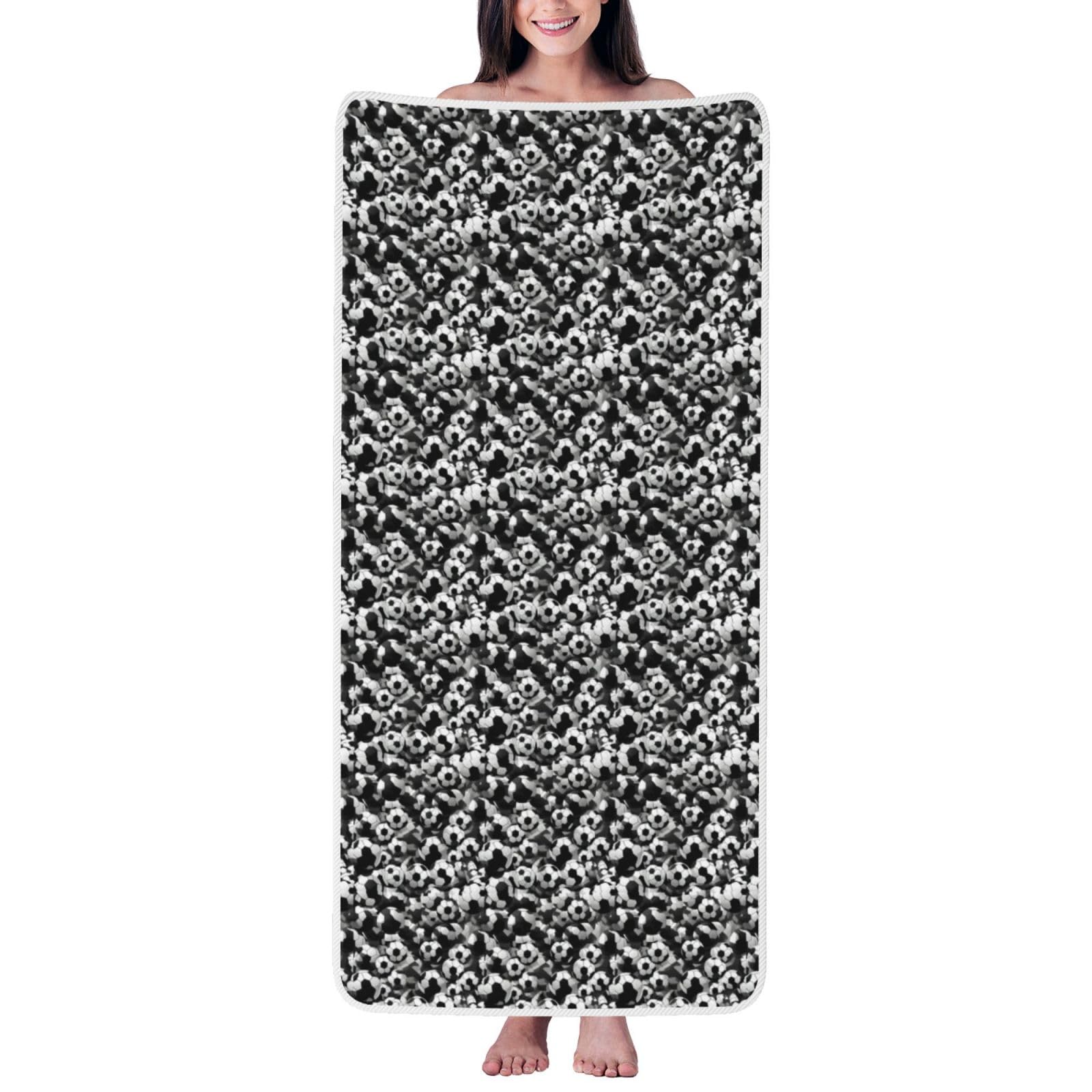 Serviette de bain foot en velours corail imprimé ballon noir et blanc pour le sport et la douche