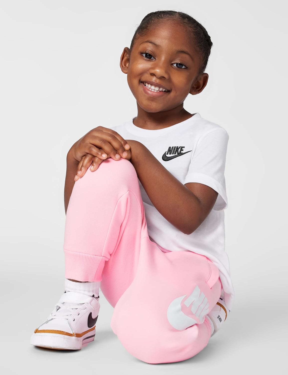 Nike Kids' Sportswear Club Fleece Joggers (Large Swoosh Logo)