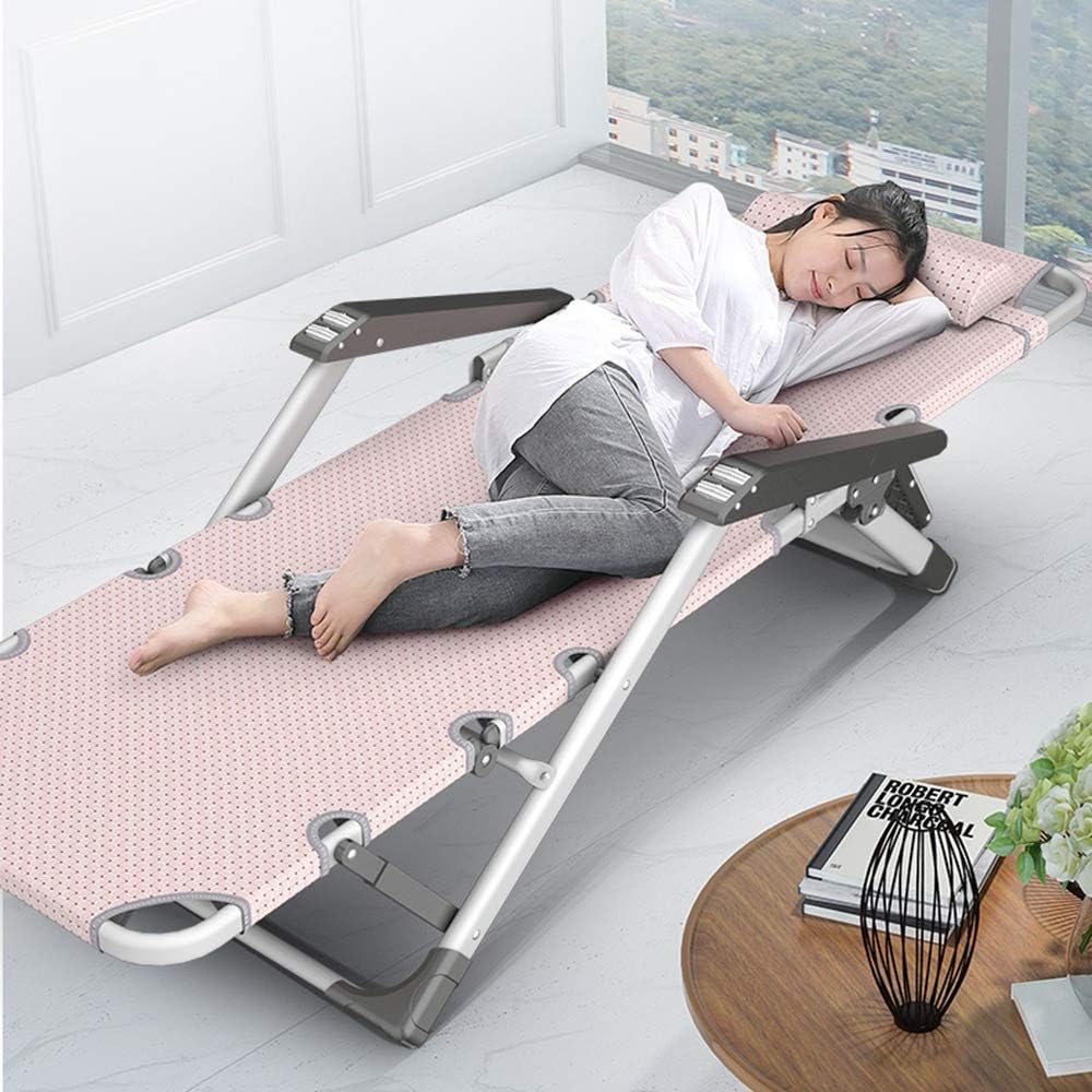 手刺繍入ちっちゃな ガーゼハンカチ【うさことバスケット】